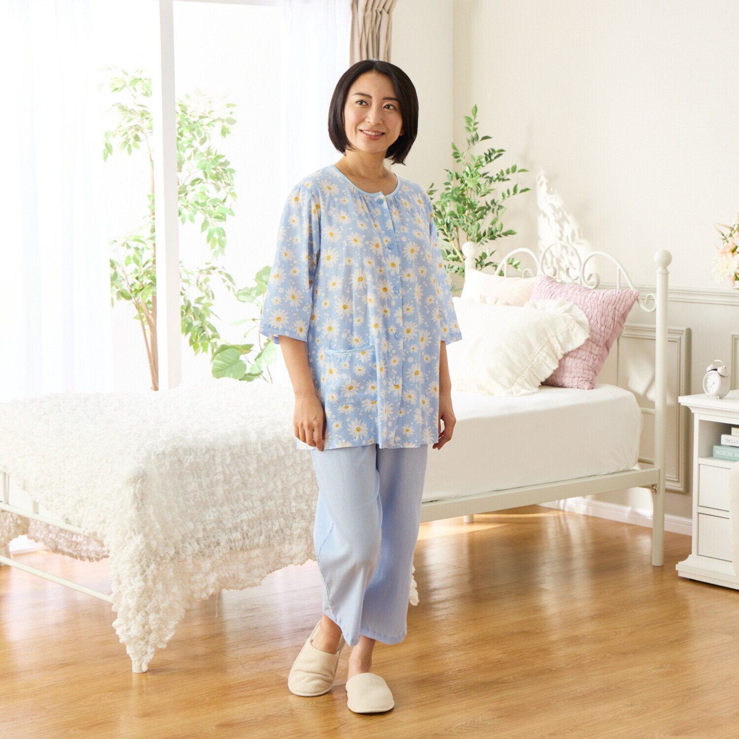 ＷＩＮＤ 高島ちぢみ ストレッチ楊柳 マーガレット柄パジャマ