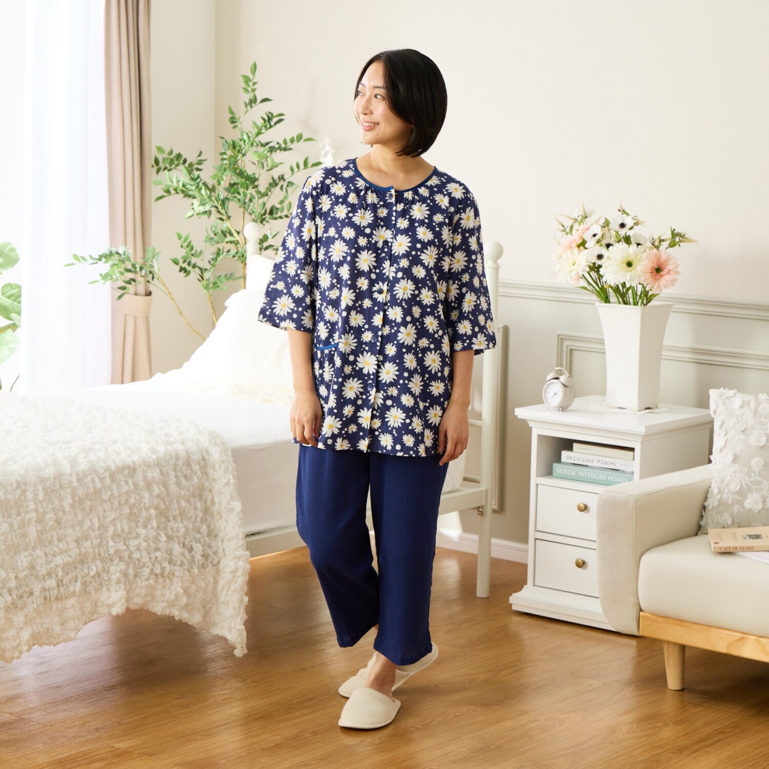 ＷＩＮＤ 高島ちぢみ ストレッチ楊柳 マーガレット柄パジャマ