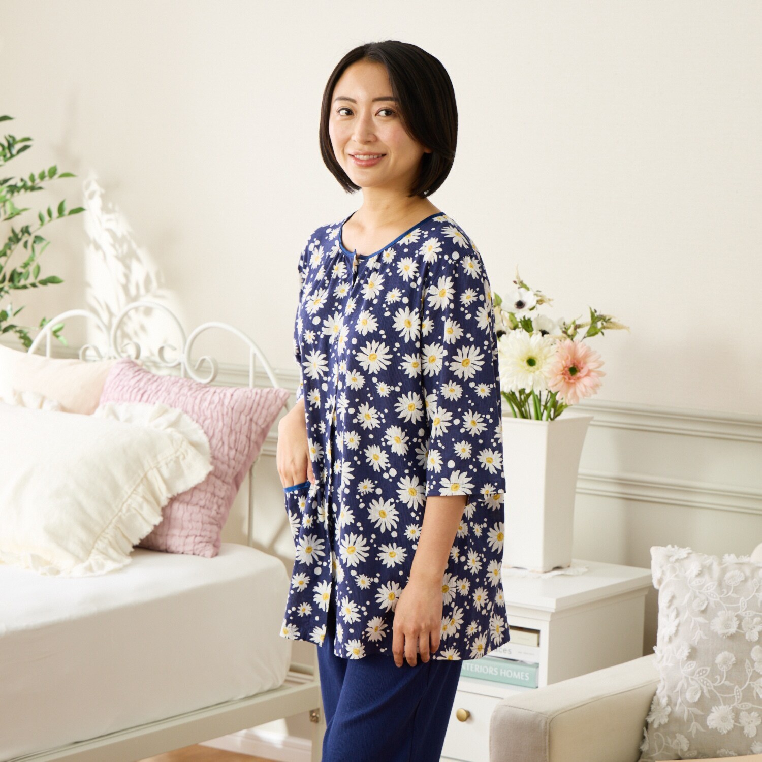 ＷＩＮＤ 高島ちぢみ ストレッチ楊柳 マーガレット柄パジャマ