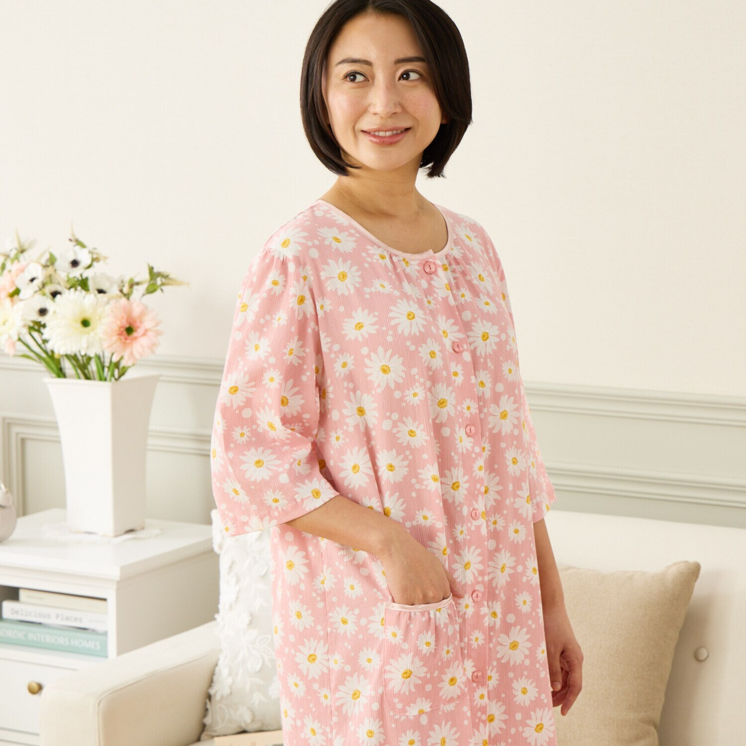 ＷＩＮＤ 高島ちぢみ ストレッチ楊柳 マーガレット柄ワンピース