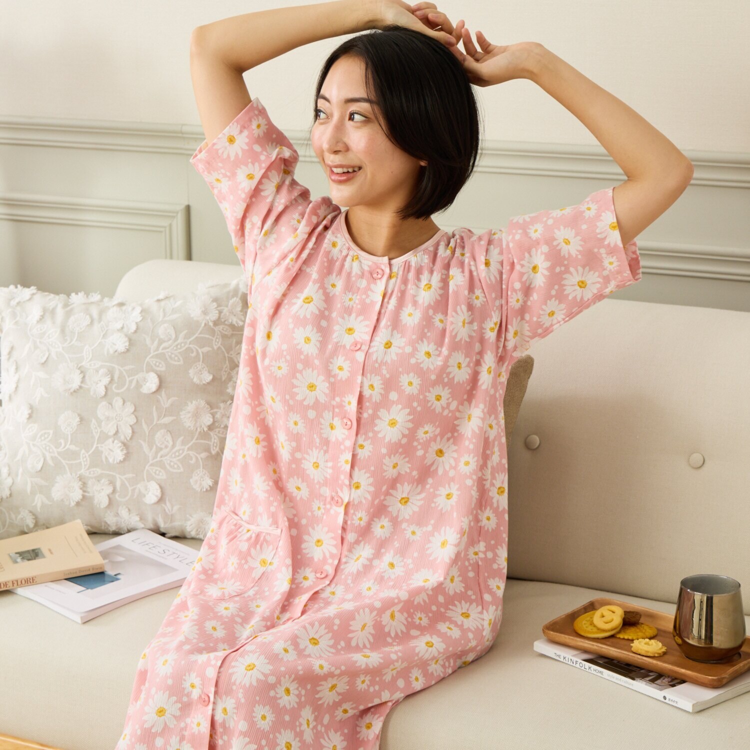 ＷＩＮＤ 高島ちぢみ ストレッチ楊柳 マーガレット柄ワンピース