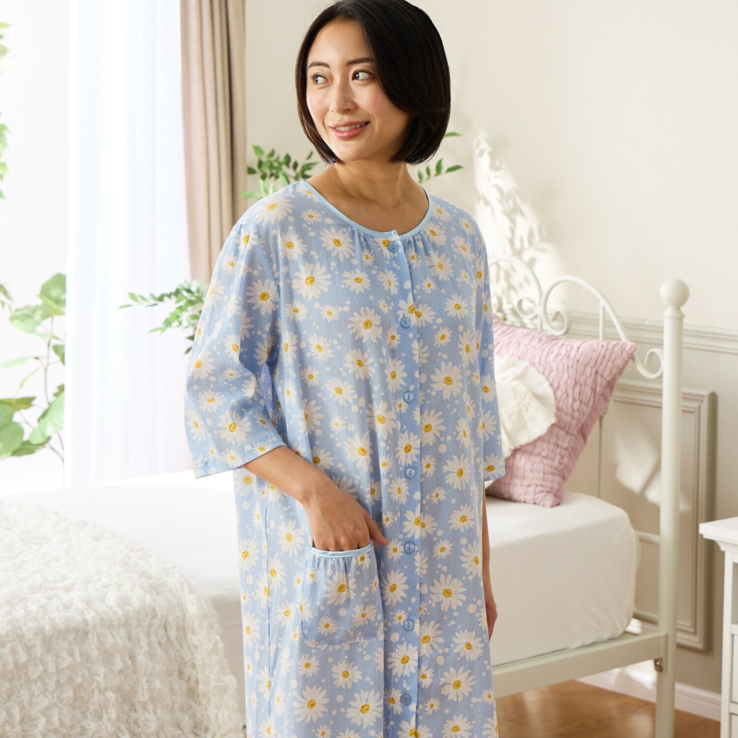 ＷＩＮＤ 高島ちぢみ ストレッチ楊柳 マーガレット柄ワンピース