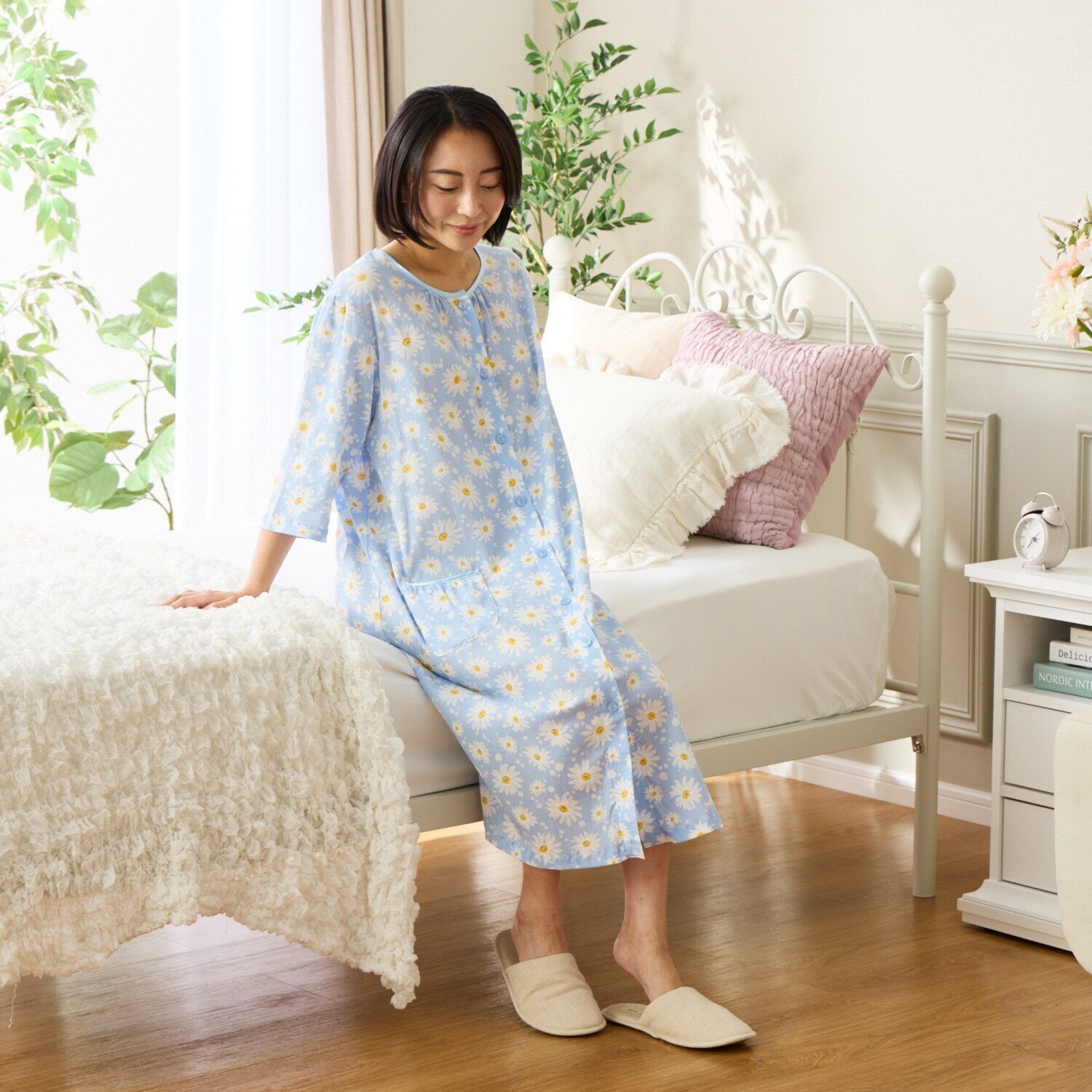 ＷＩＮＤ 高島ちぢみ ストレッチ楊柳 マーガレット柄ワンピース