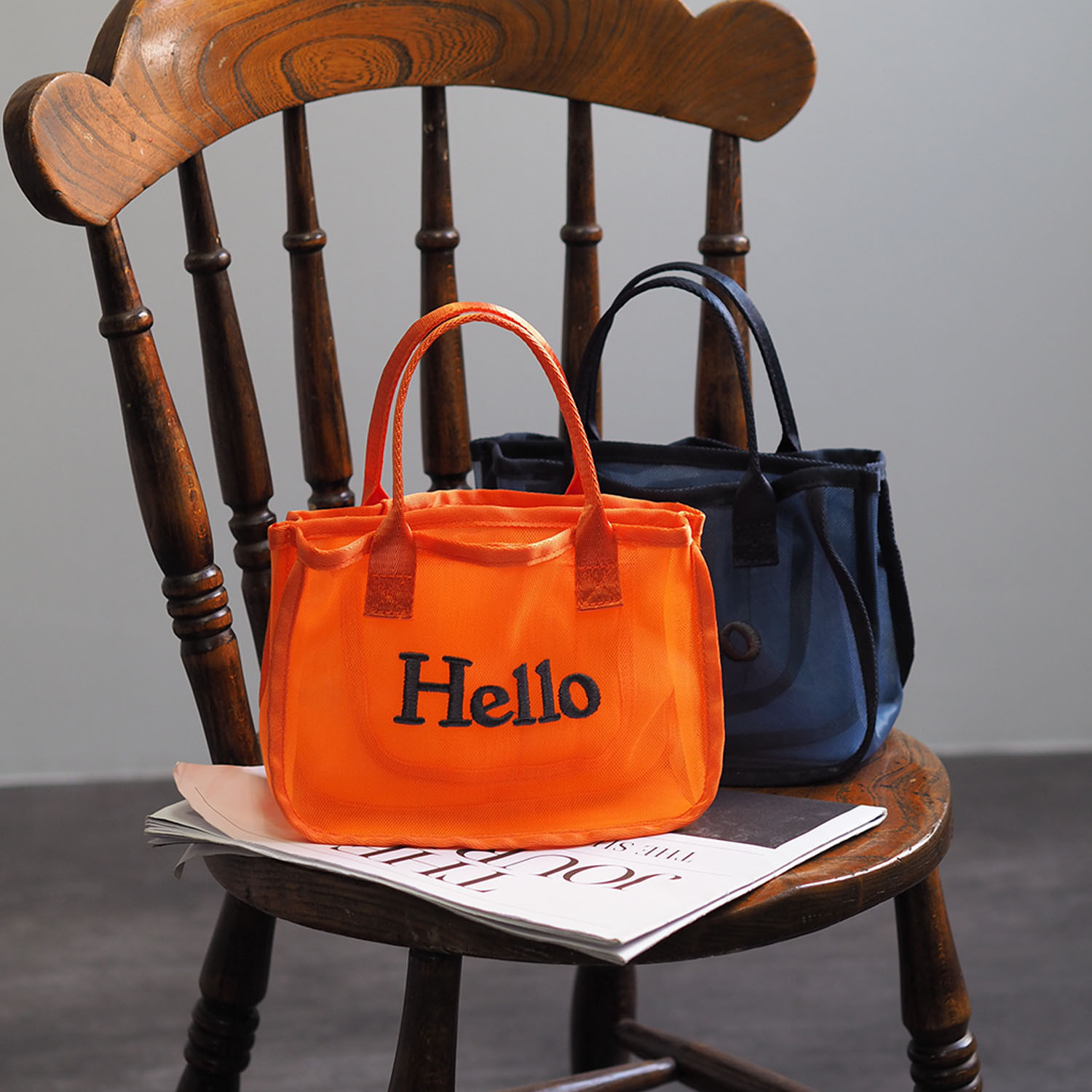 グッシオイタリー Ｈｅｌｌｏロゴメッシュ バッグインバッグ