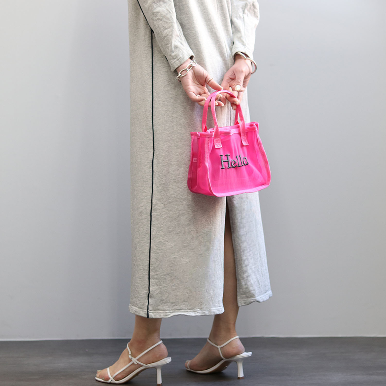 グッシオイタリー Ｈｅｌｌｏロゴメッシュ バッグインバッグ