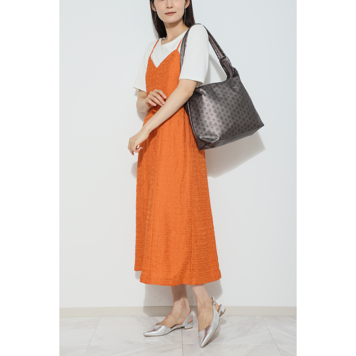 老舗ヤマト屋 ポリカーボネイト 薄合成皮革使用 超軽量・洗える ワンハンドルバッグ “ラビラビシリーズ”