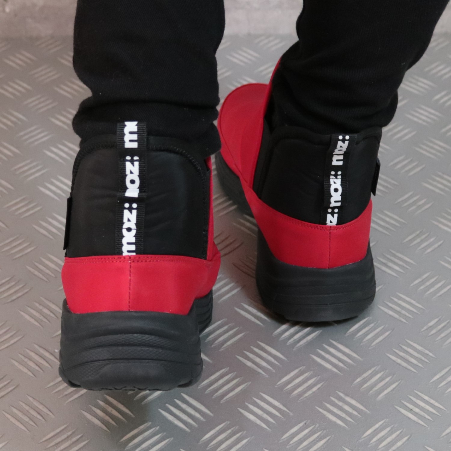 モズ はっ水・防水・軽量！ ワンステップで履ける らくらく快適ブーツ