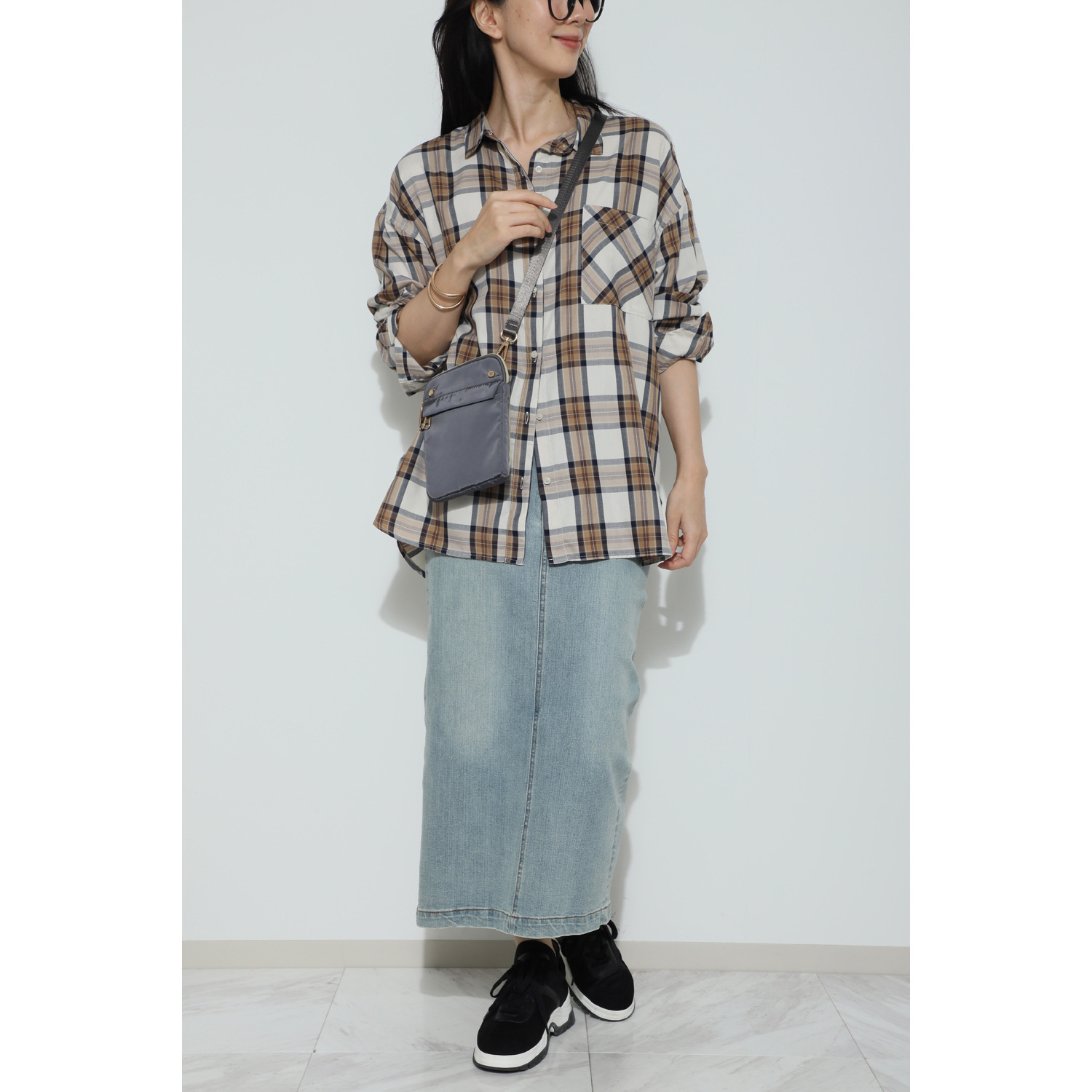 ウィズエイブル 軽量 お財布機能付 ポシェット