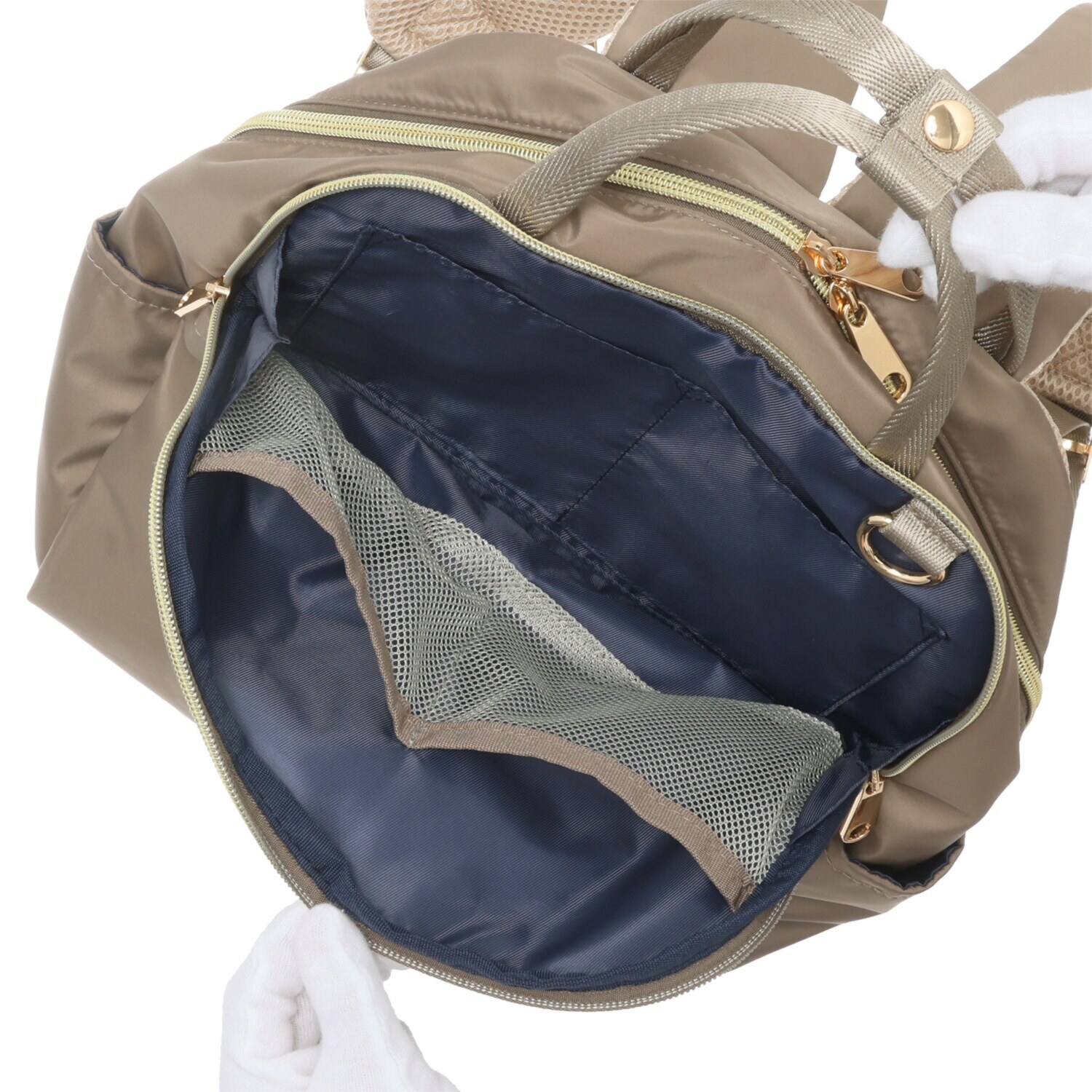 ウィズエイブル 身幅に収まる １７ポケット 多機能リュック