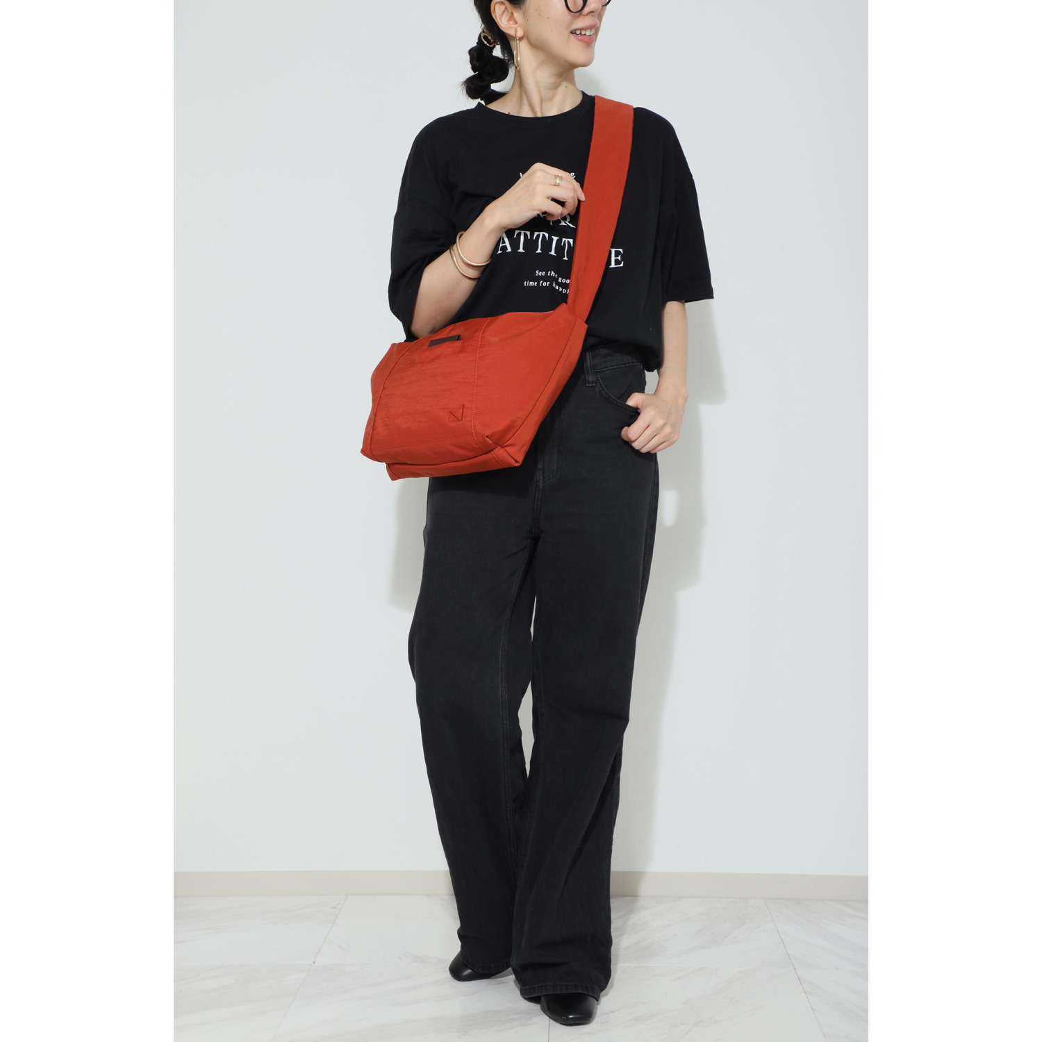 メゾンヴェール はっ水ナイロン 多収納 ショルダーバッグ