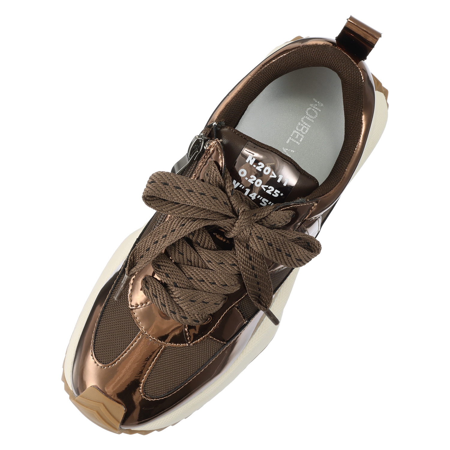 ヌーベルヴォーグ リュクスライン クラス感アップ！ モードに魅せる 大人のスニーカー