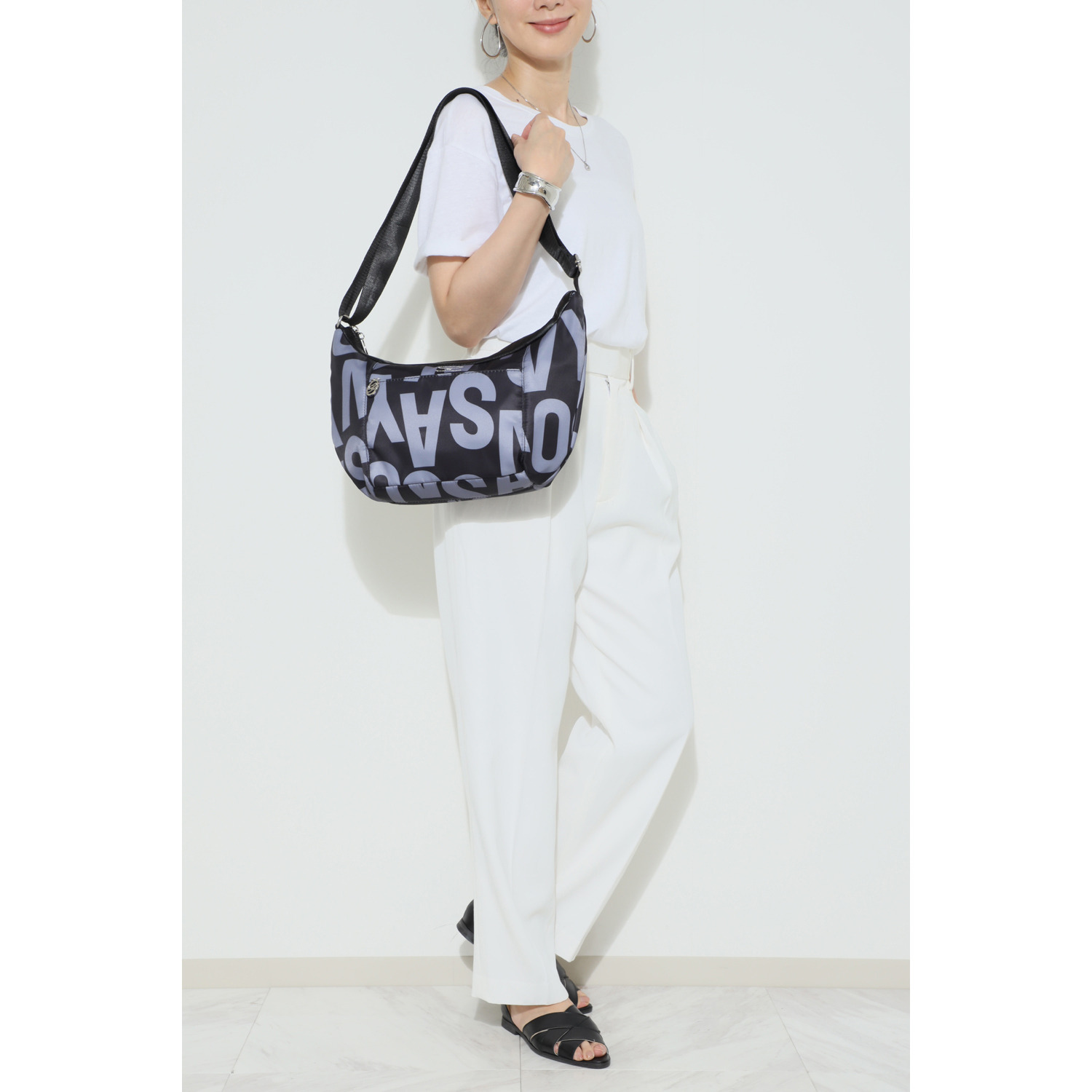 サボイ ロゴ柄 ショルダーバッグ