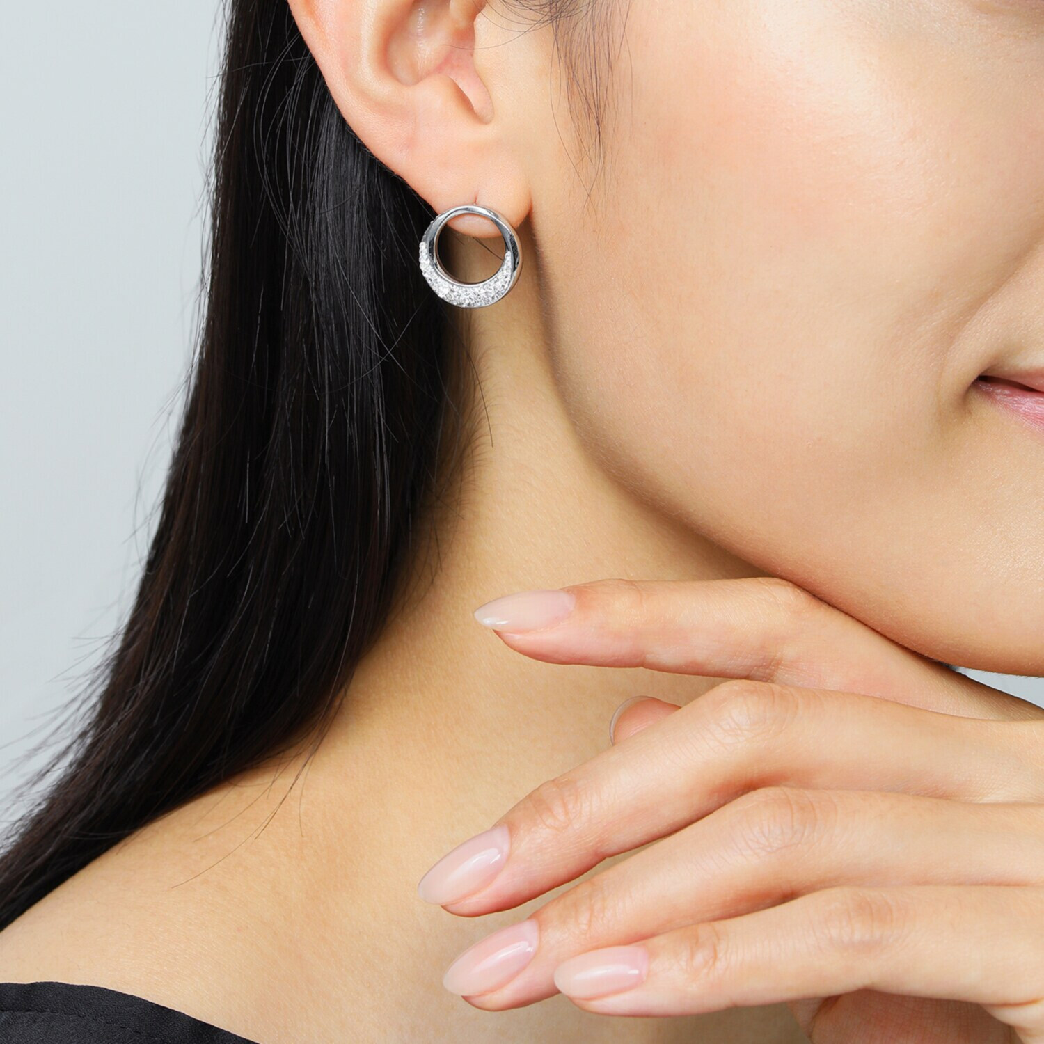 エービーステン ステンレス クリスタルガラス オープンラウンド イヤリング／ピアス