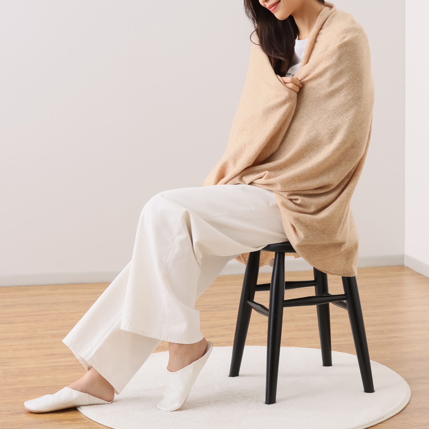 大津毛織 ふわっと、軽やか ウール高混率ブレンド 日本製ニットマルチケット