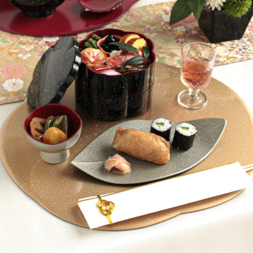 ジュエルキラメキ　ミニ花型二段重箱