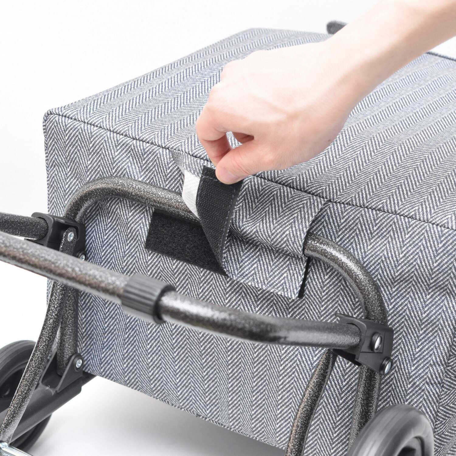 片側３輪タイヤが 段差や階段の移動を 楽々に！ 段差らくらくキャリー エシック