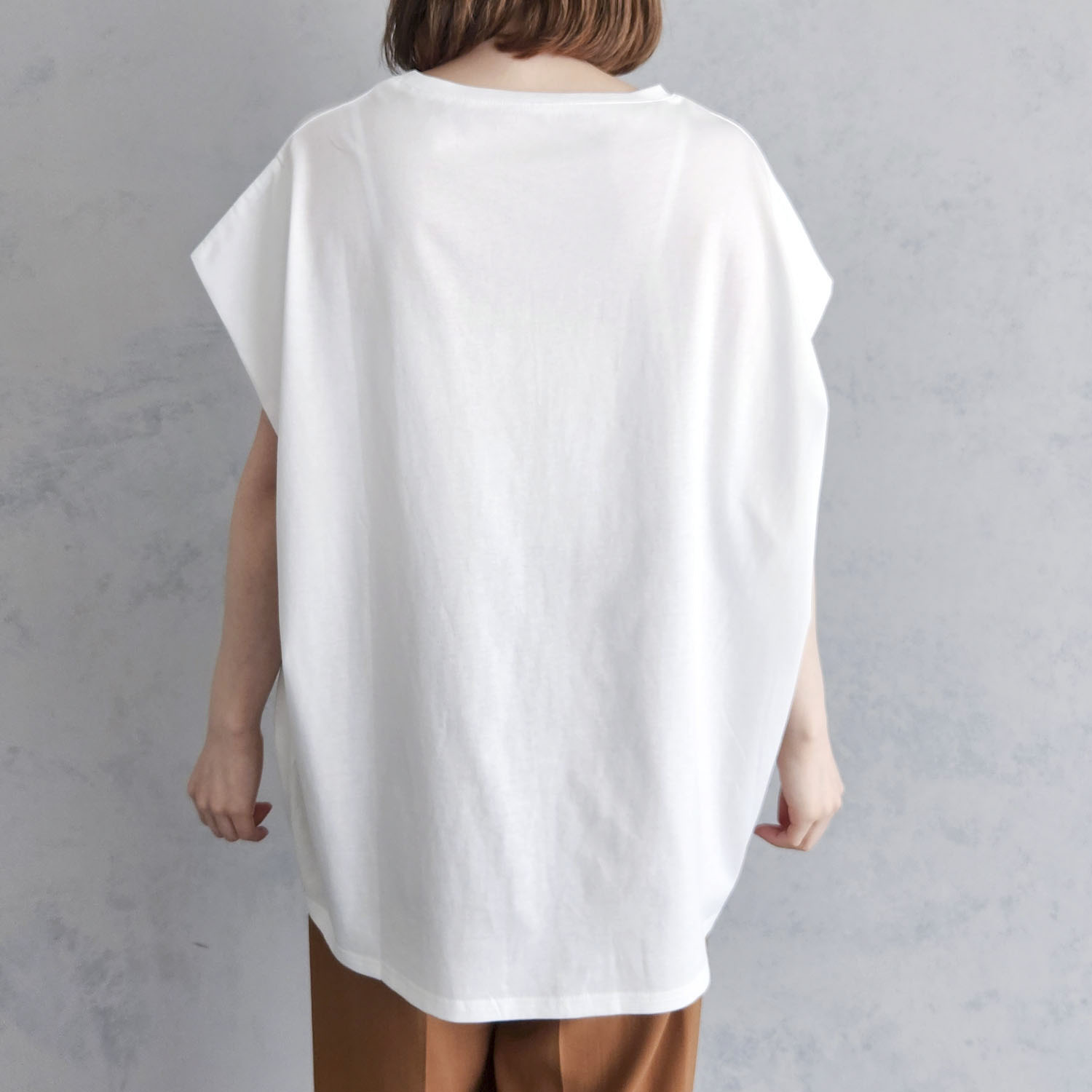 エピデミーク 綿１００％ ロゴ チュニックＴシャツ