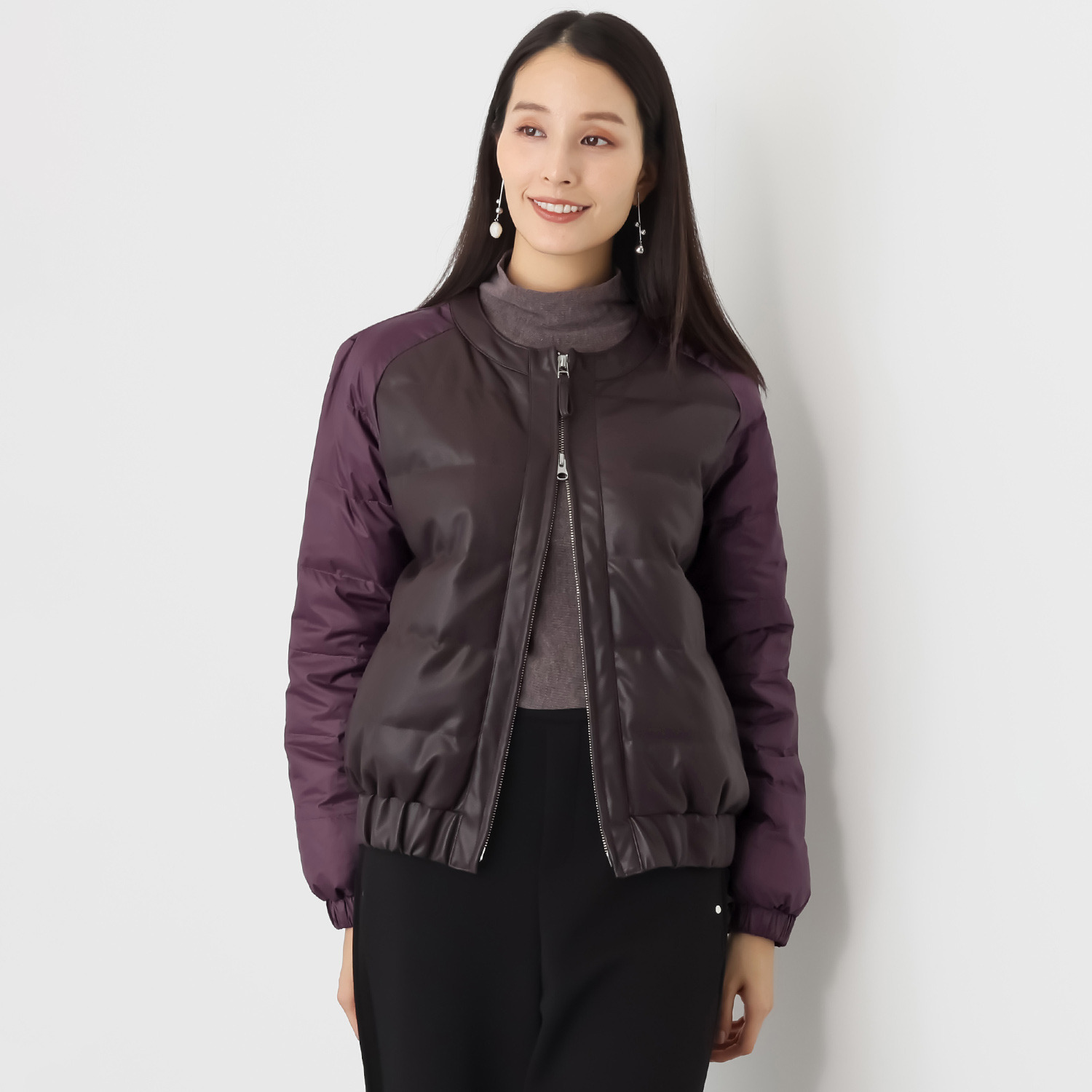 スタイルフライ 袖タフタ切替 レザー調ノーカラー ダウンジャケット