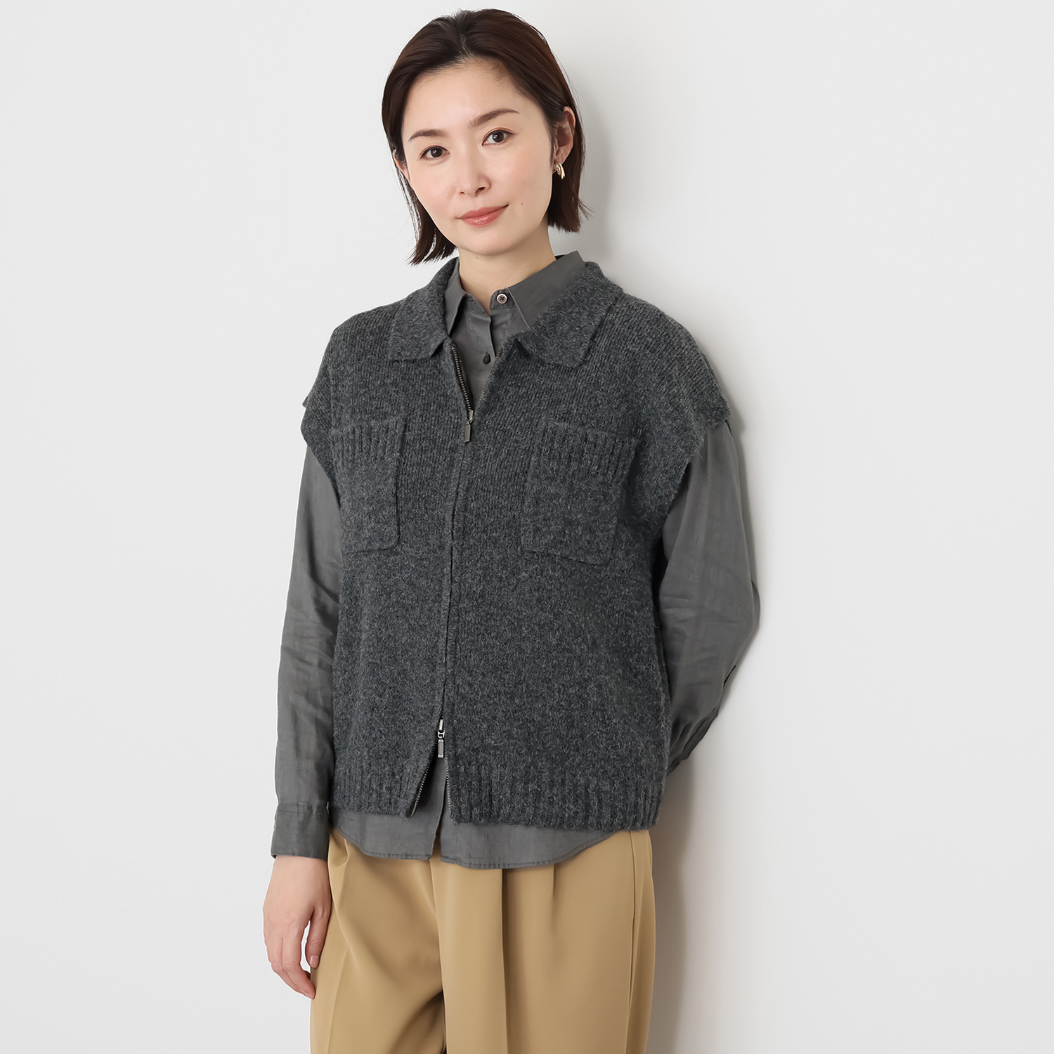 ソアージュ ベビーアルパカ ふんわり暖かい フレンチスリーブ ジップアップベスト