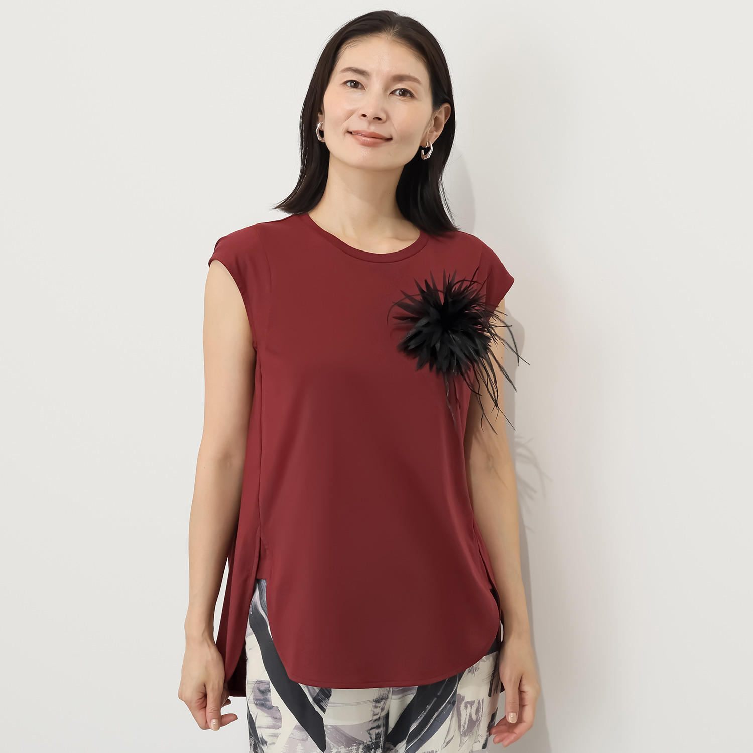 キリ　エ　キリ コサージュ付 キャップスリーブ カットソープルオーバー