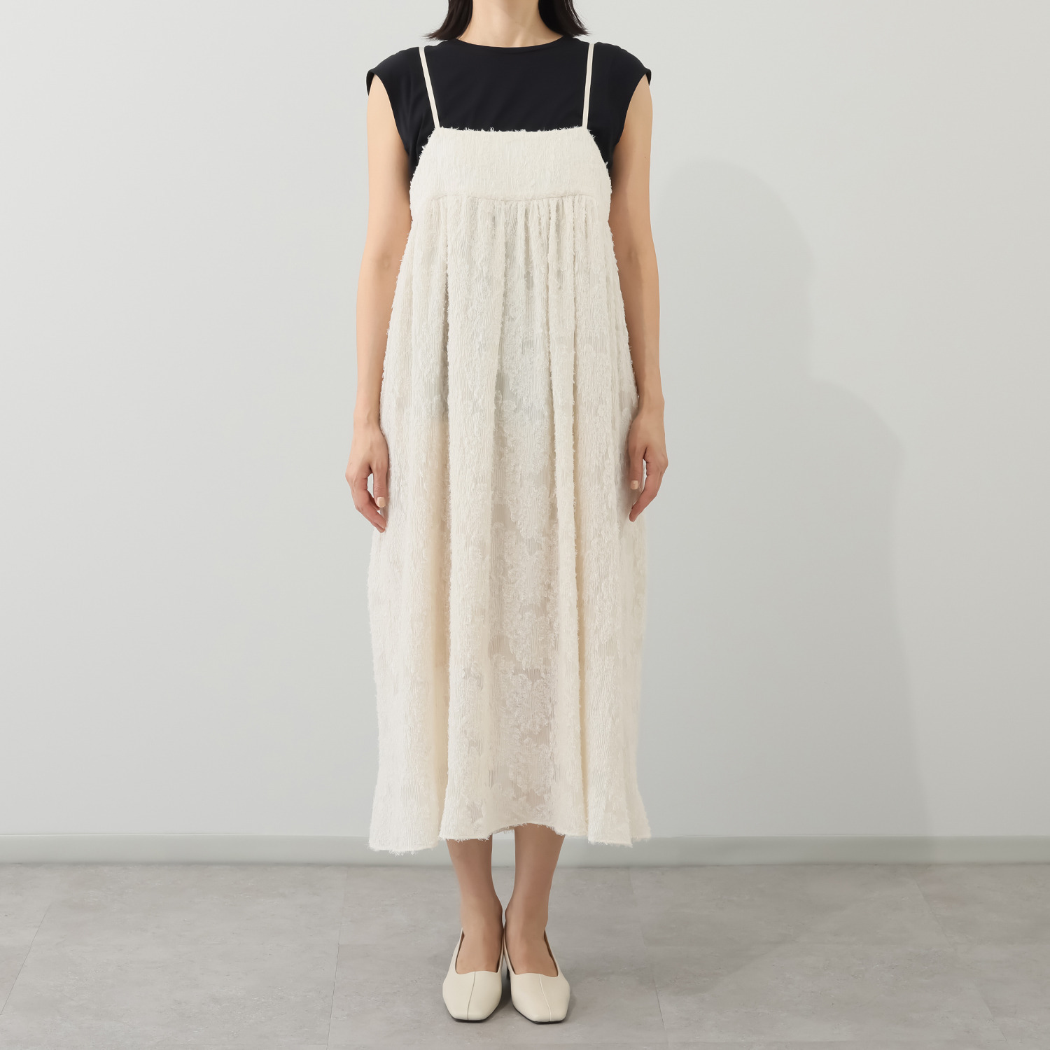 キリ　エ　キリ 楊柳ジャガード ジャンパードレス