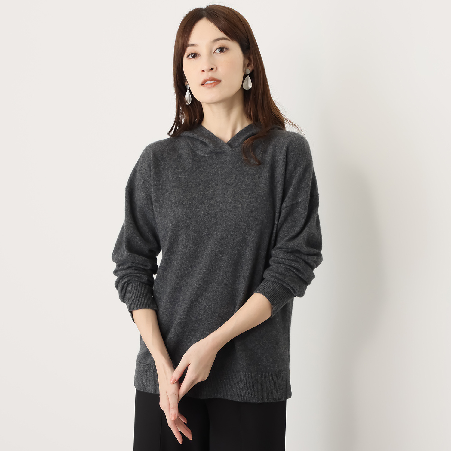 モカサン　ジュンコシマダ カシミヤ フーディープルオーバー