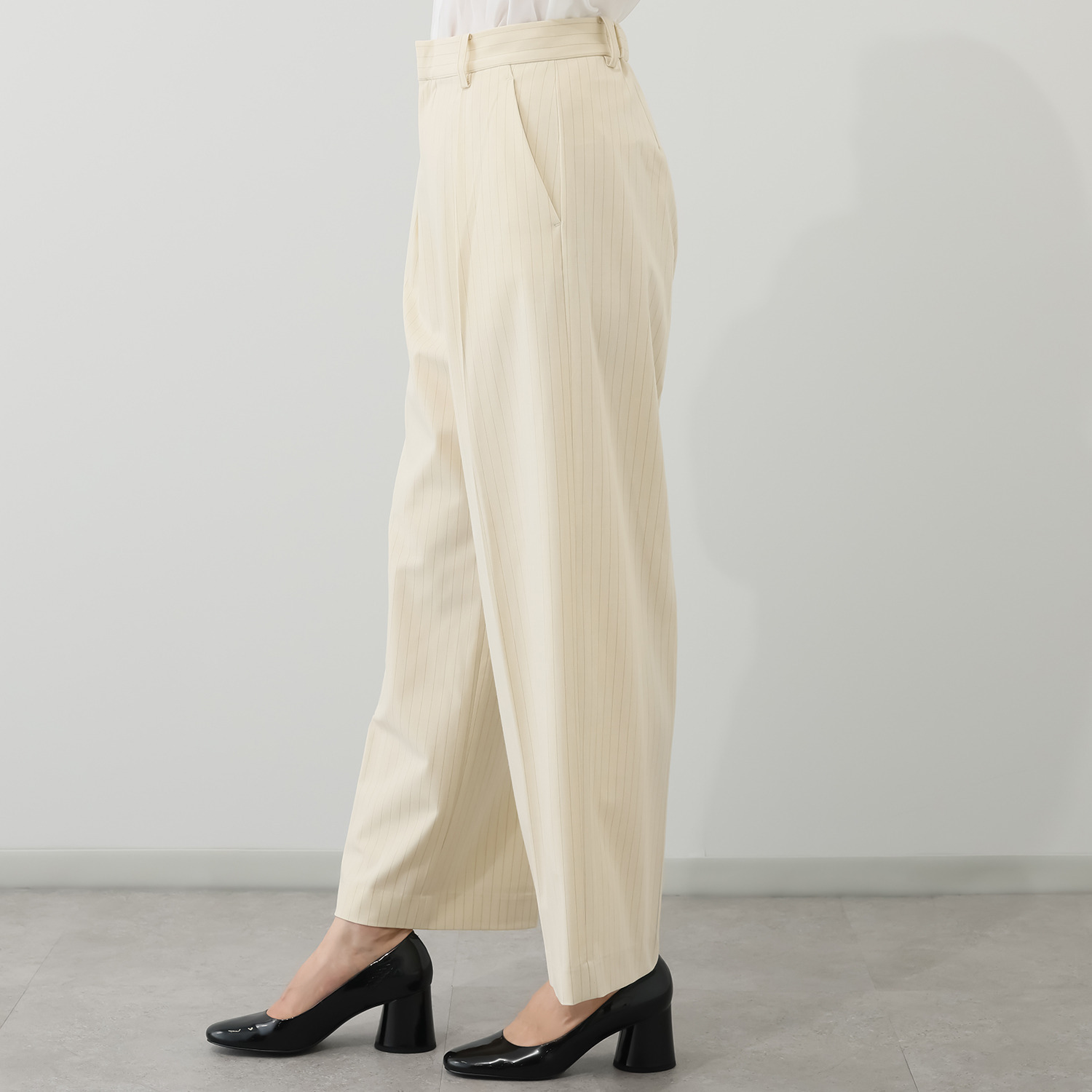 ボンボン・エ・ショコラ ピンストライプ セミワイドパンツ