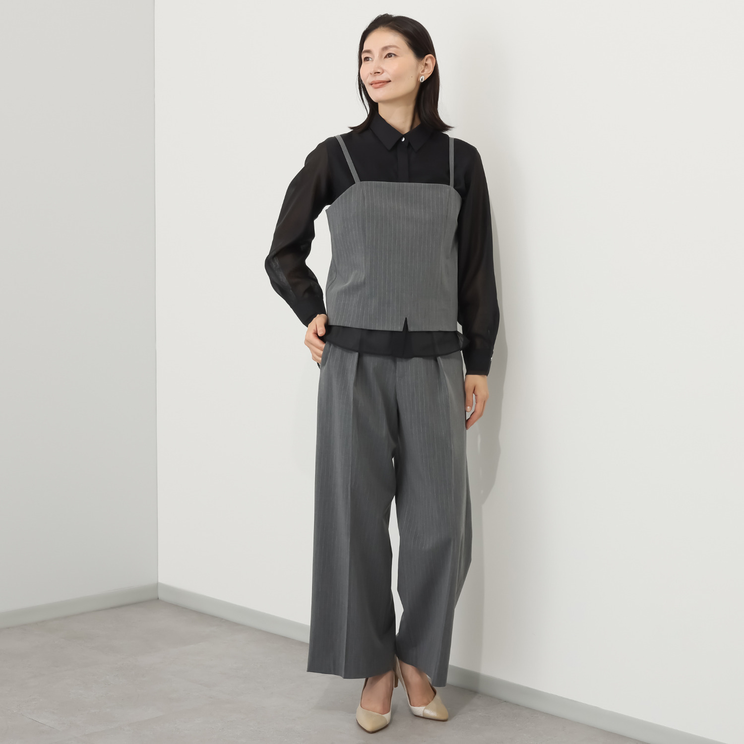 ボンボン・エ・ショコラ ピンストライプ セミワイドパンツ