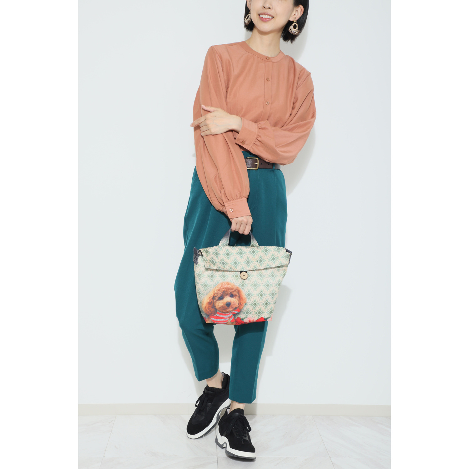 リュシー・ダンセット フラップショルダーバッグ