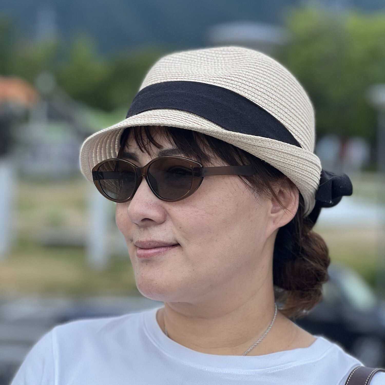 フィルストン ドライブにもレジャーにも まぶしさ＆ＵＶ＆ ブルーライトをカット オーバル型 軽量偏光サングラス