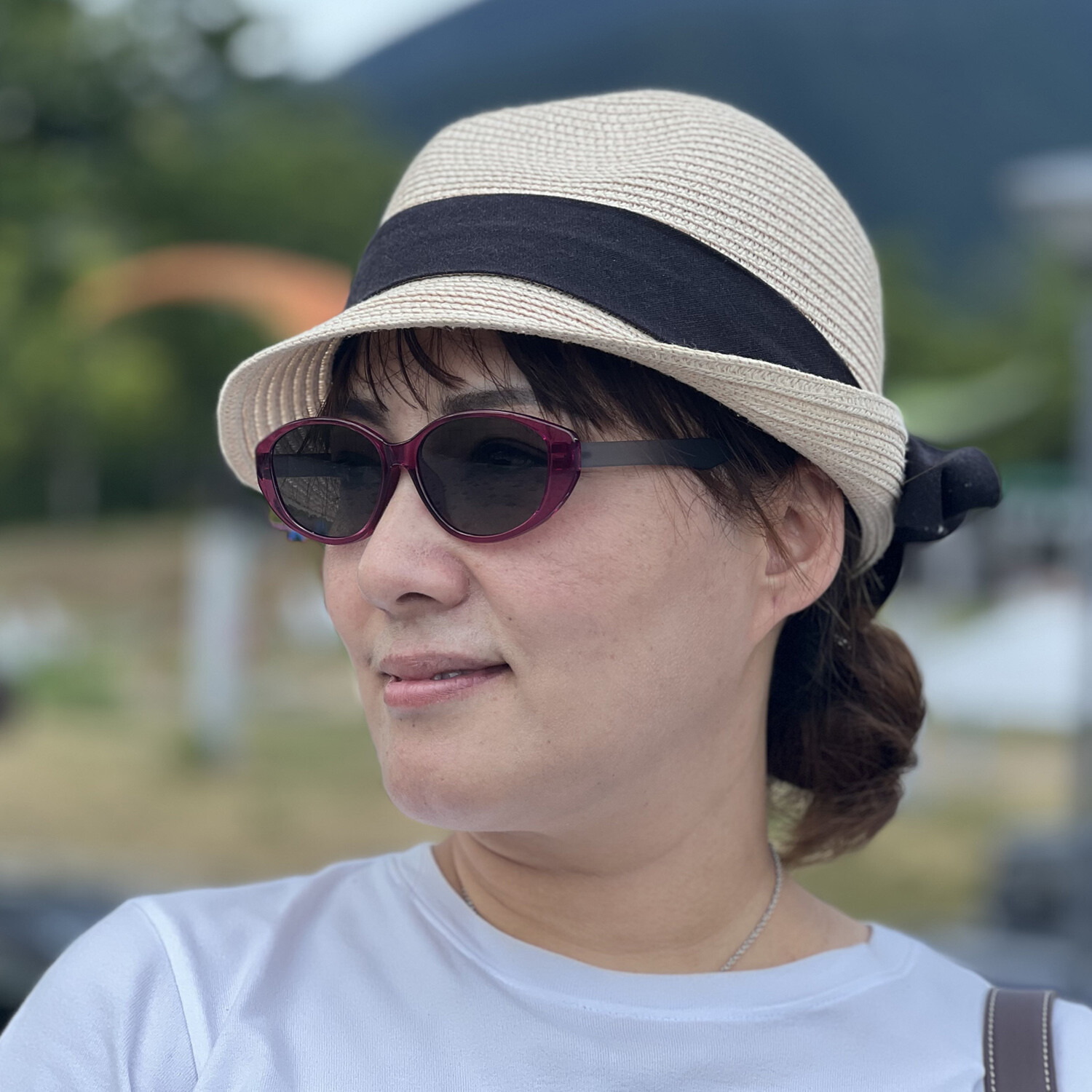 フィルストン ドライブにもレジャーにも まぶしさ＆ＵＶ＆ ブルーライトをカット オーバル型 軽量偏光サングラス