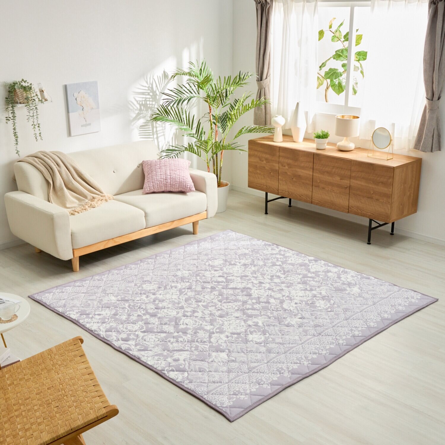 ひんやり素材＆ ＰＣＭプリントで ダブル冷感！ クールラグ アンダルーナ＜１９０×１９０ｃｍ＞