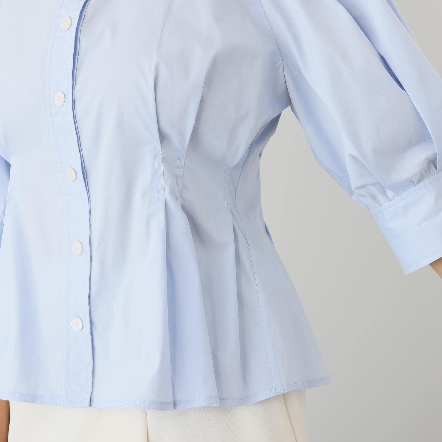 ゴドー こだわりの パターンで魅せる 立体シルエットブラウス