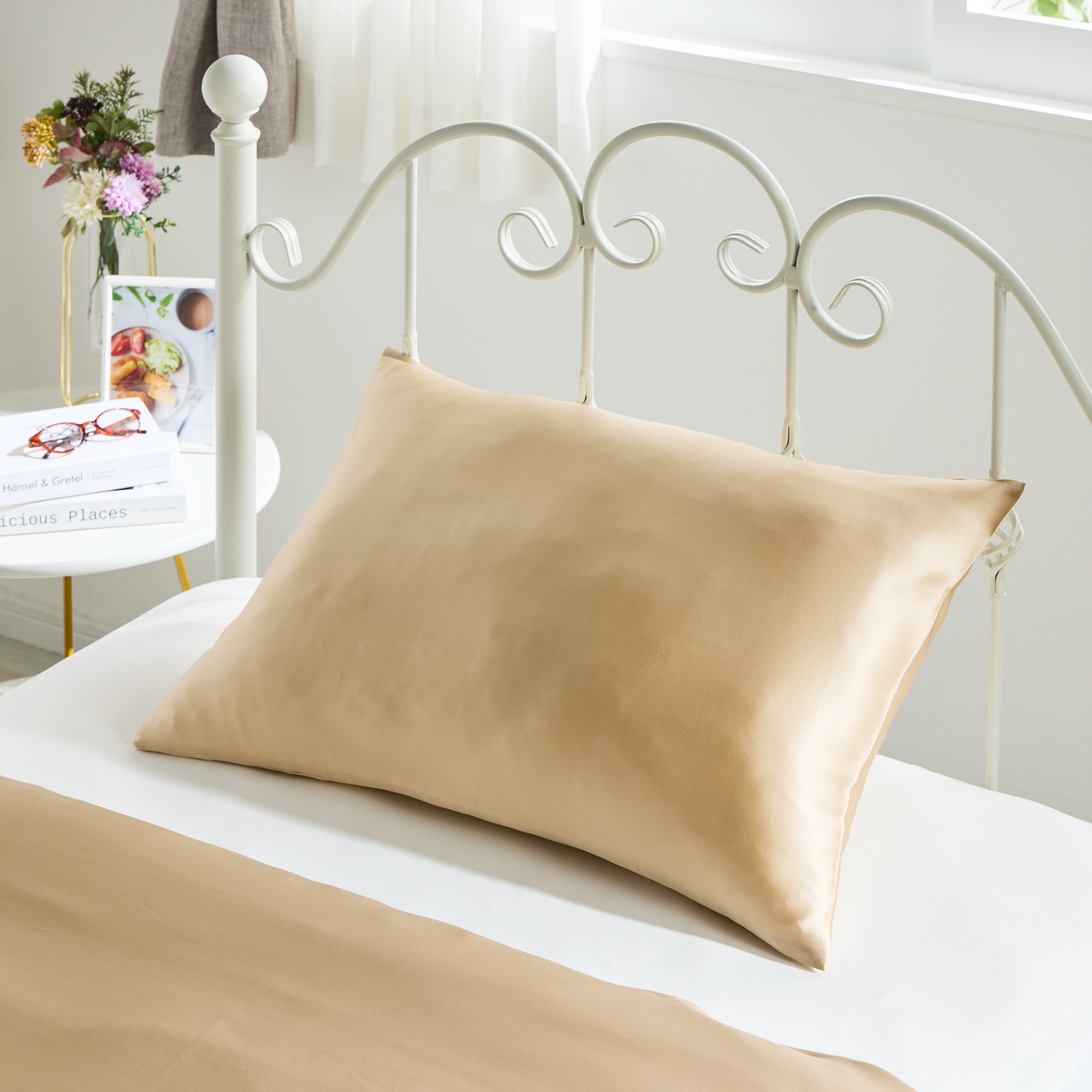 シルクのトップレベル！ 格付け６Ａ評価の生糸使用 マルベリーシルク１００％ ピローケース