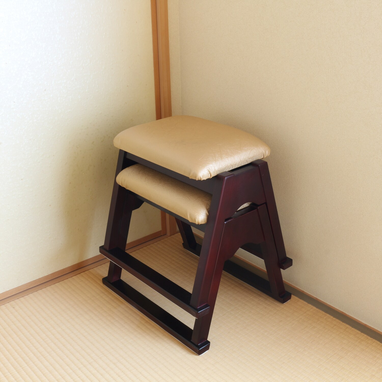 スタッキングできる 仏壇前椅子