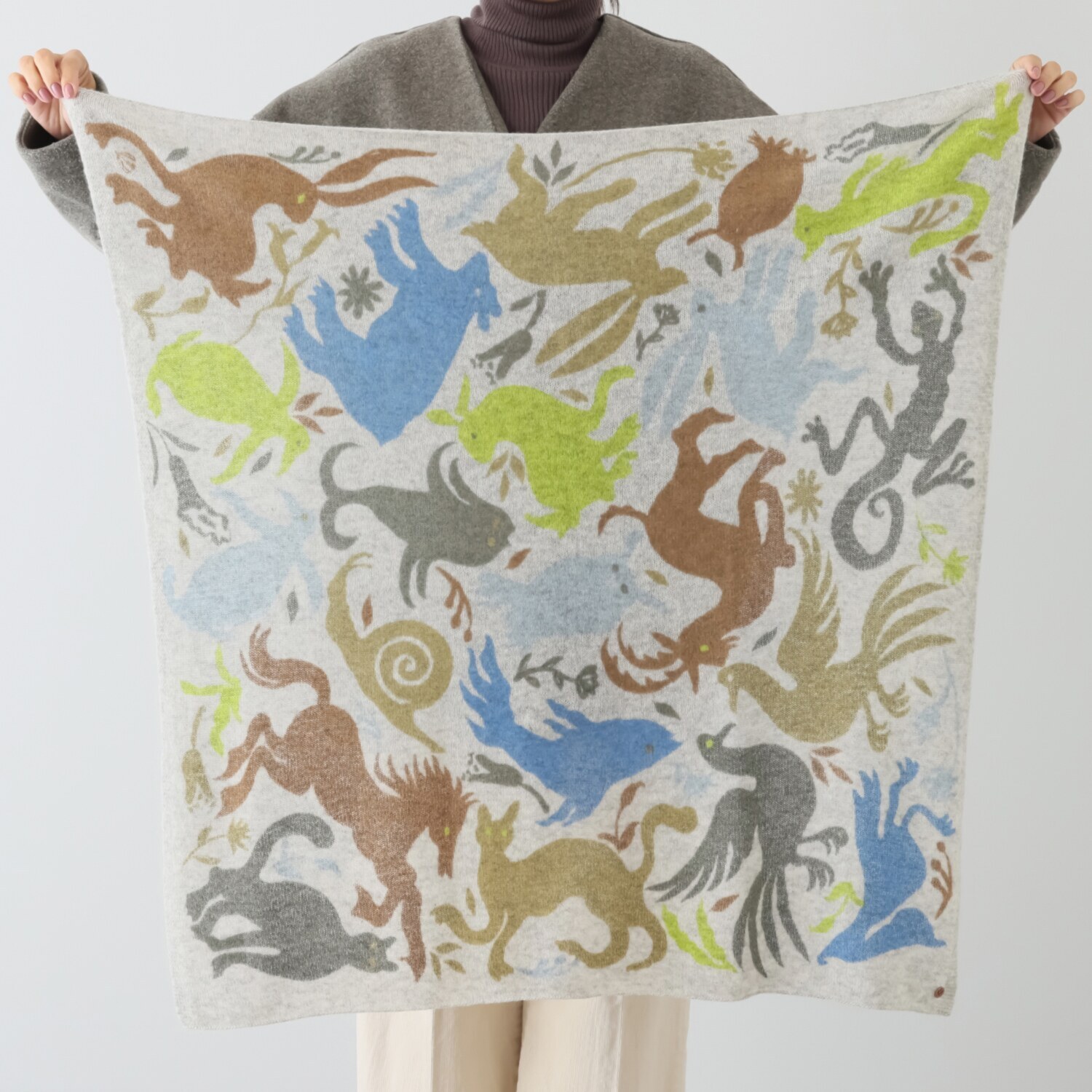 フラース ヨーロピアンファンタジー マフラー