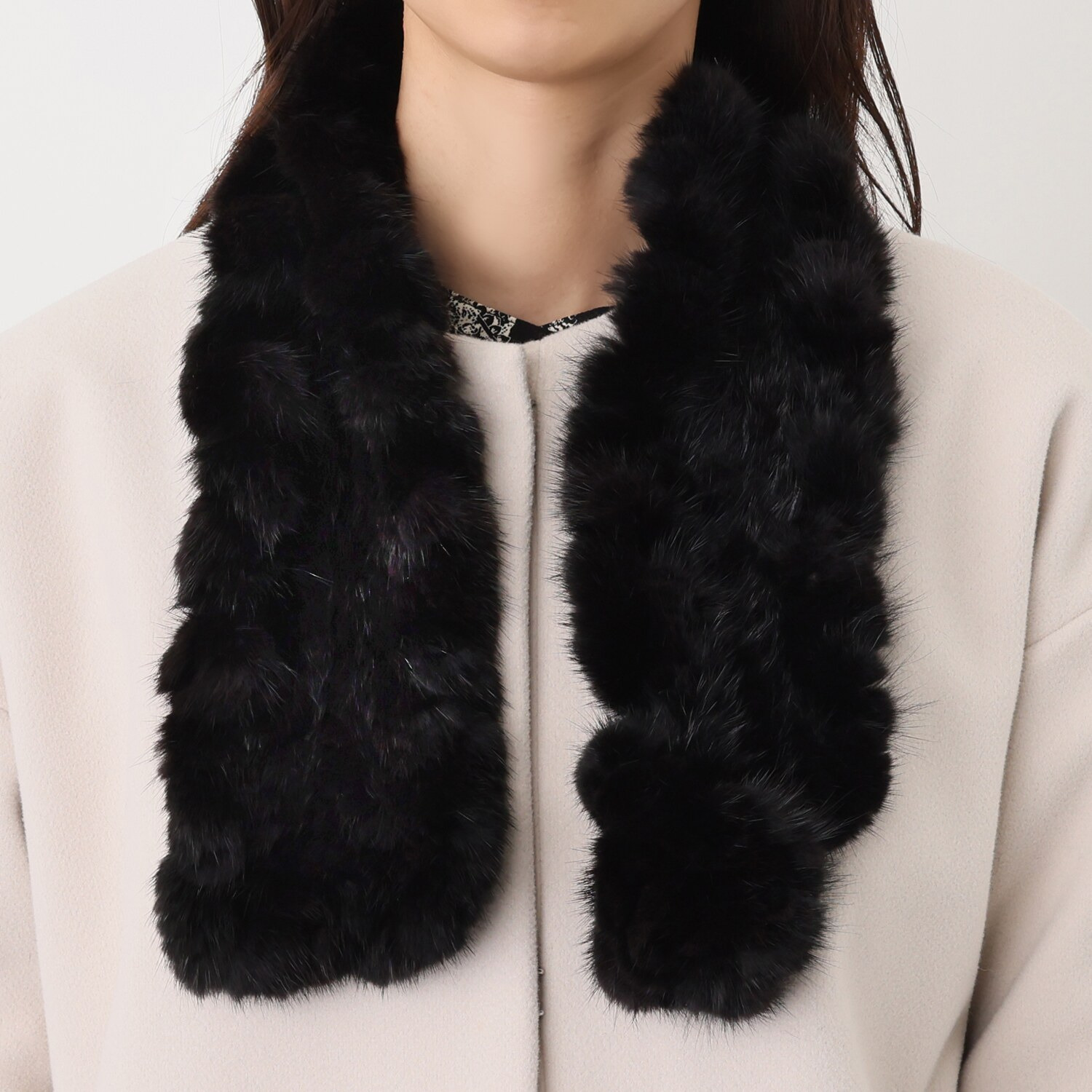 ミンク コサージュ付 ヤーンマフラー