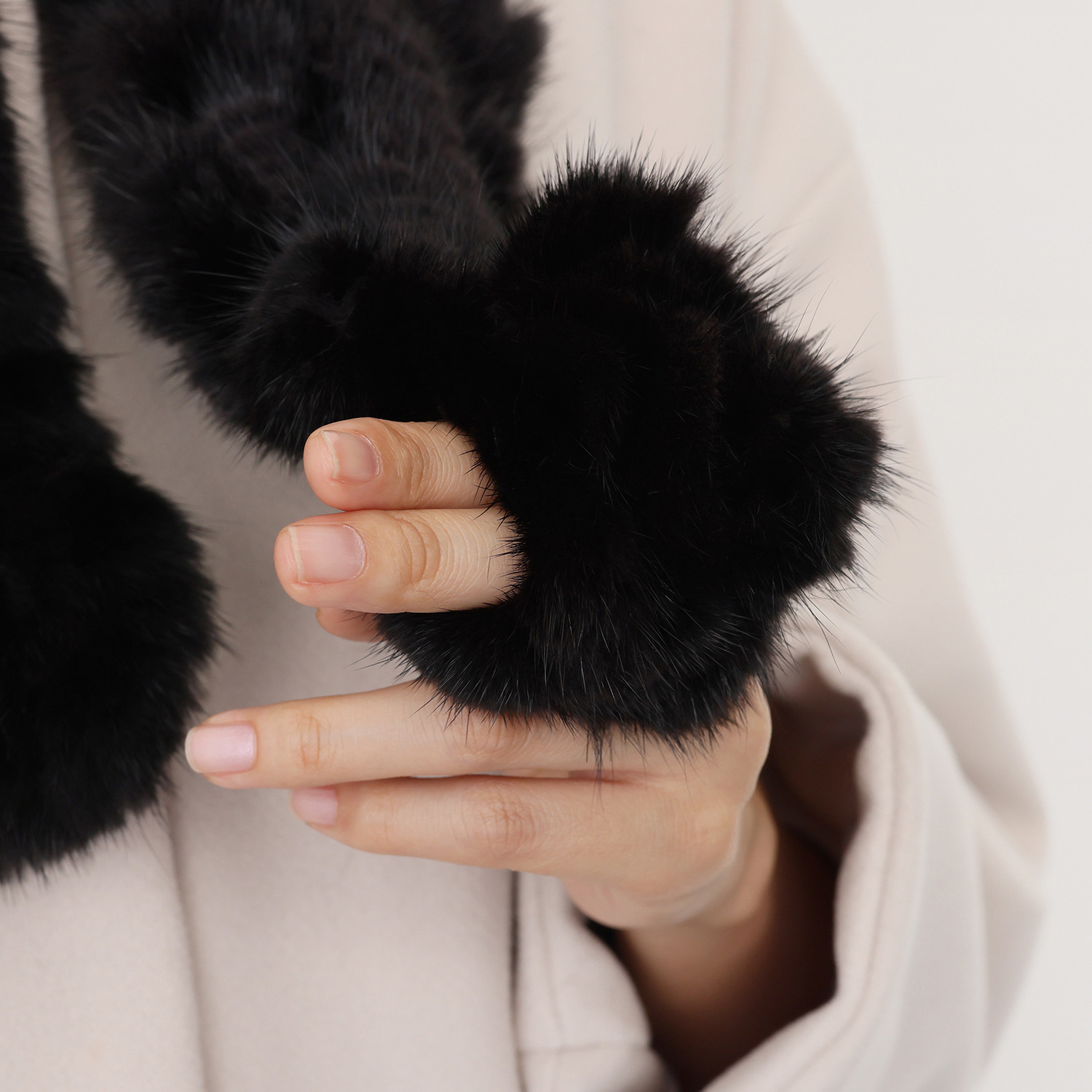 ミンク コサージュ付 ヤーンマフラー