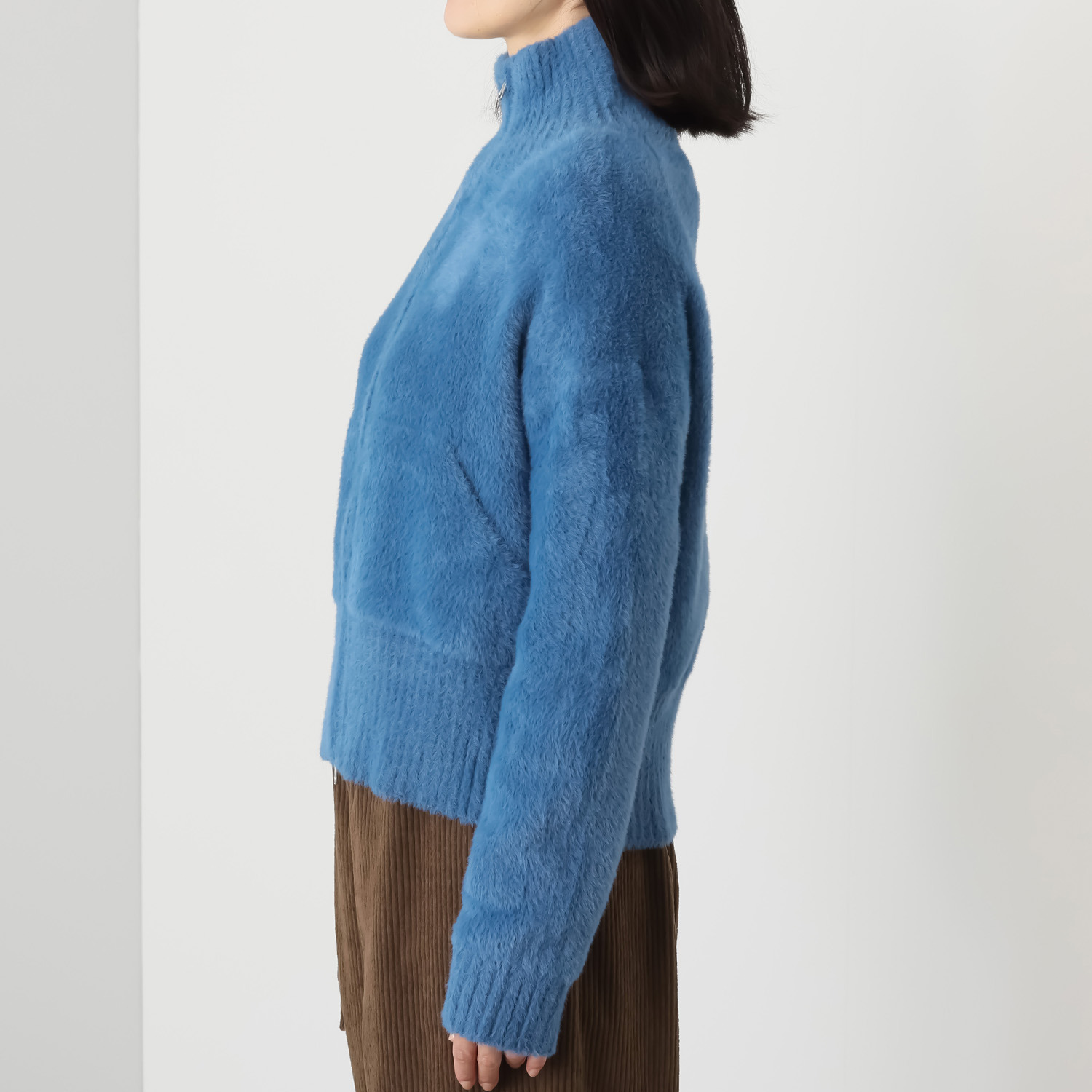 シャビージェンティール シャギー素材 クロップト丈 上下スライダーファスナー ハイネックブルゾン