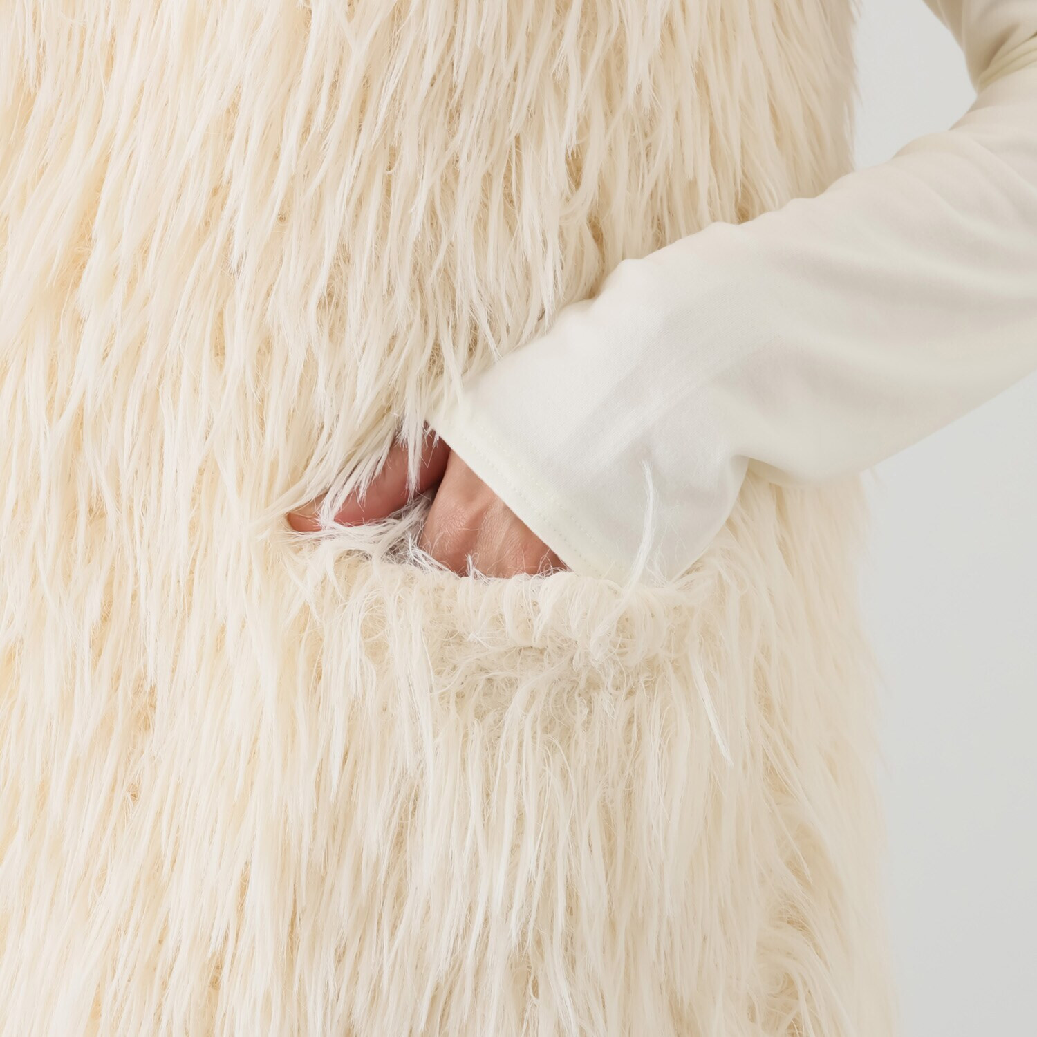 シャビージェンティール シャギーニット ラウンドネック ポケット付 チュニック丈ジレ