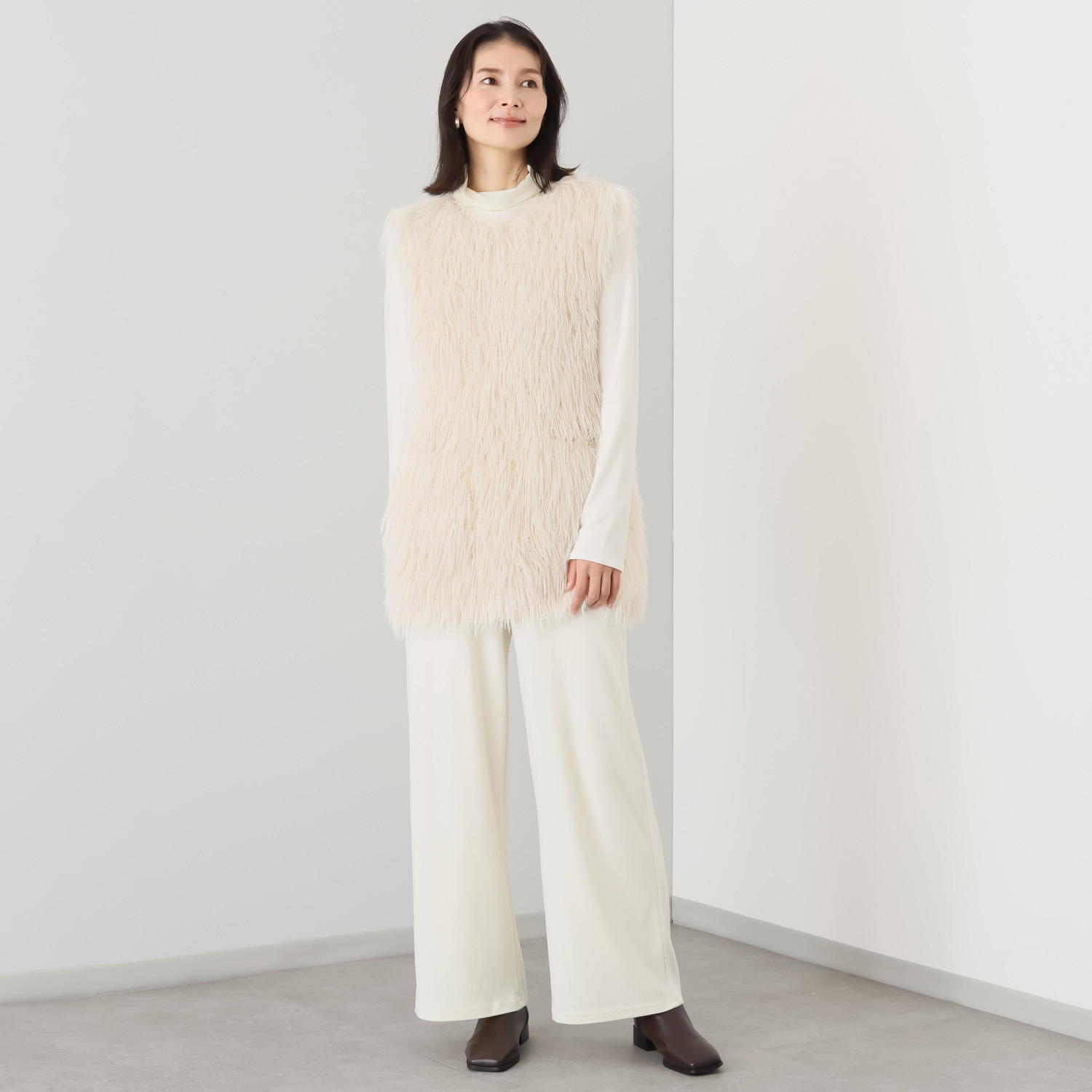 シャビージェンティール シャギーニット ラウンドネック ポケット付 チュニック丈ジレ