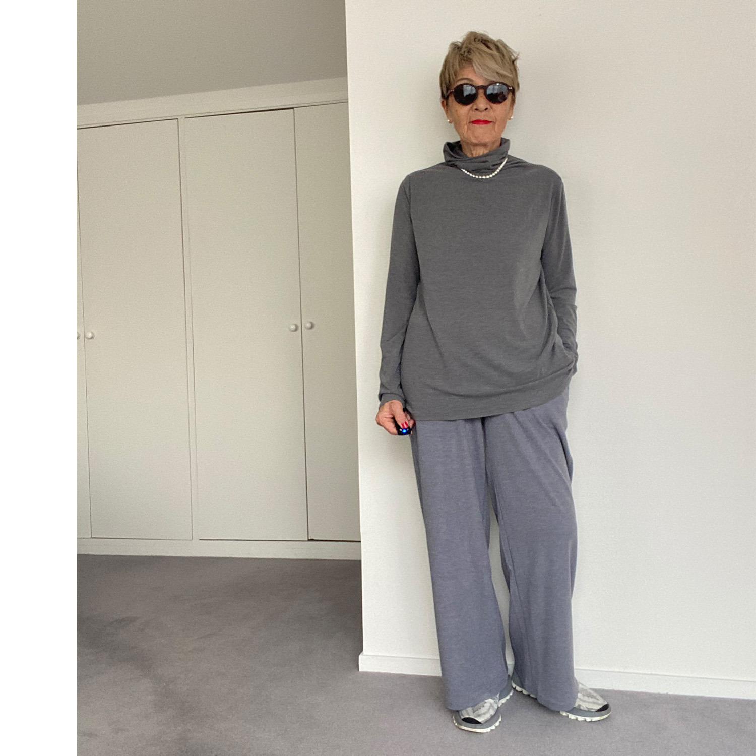 シャビージェンティール シームレスタートル チュニック丈 プルオーバー