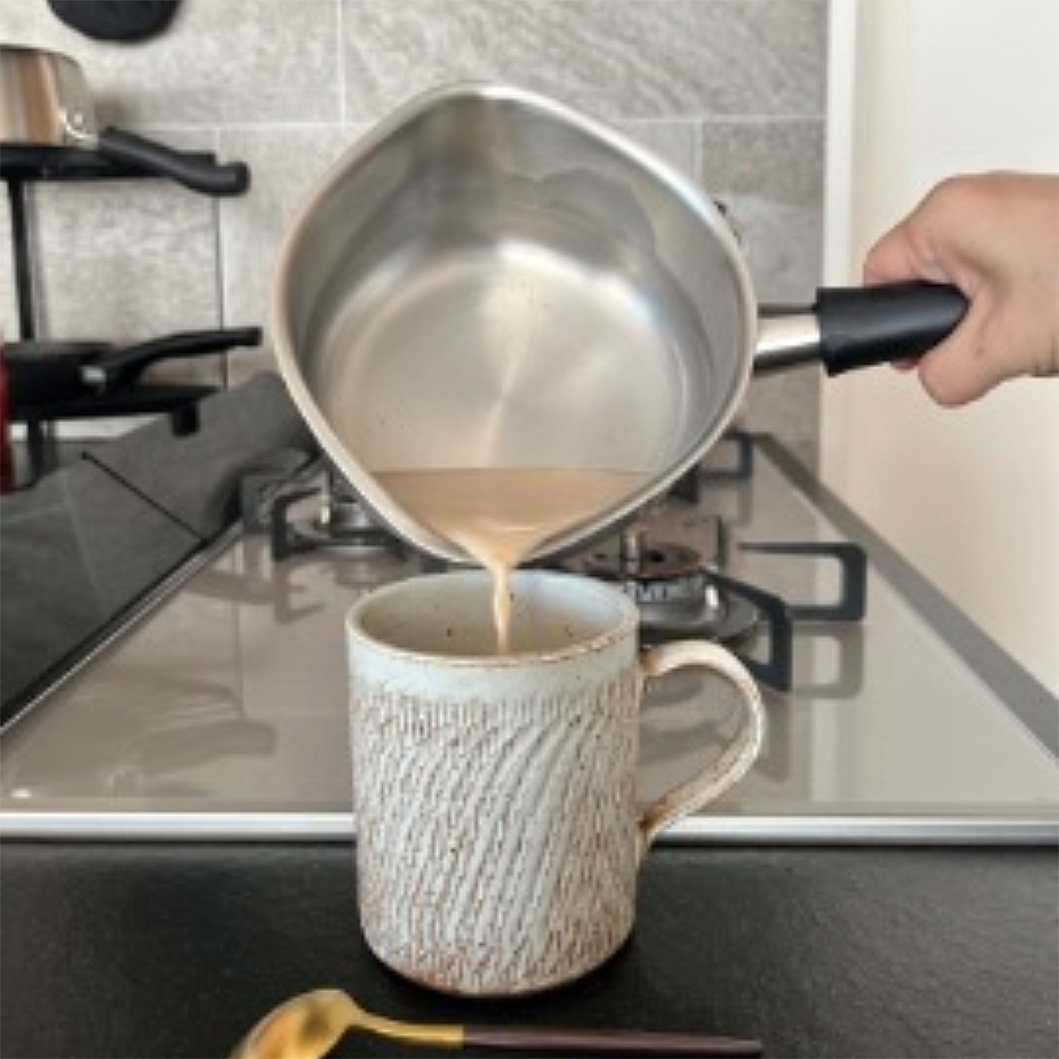 柳宗理 ステンレスミルクパン フタ付＜つや消し＞