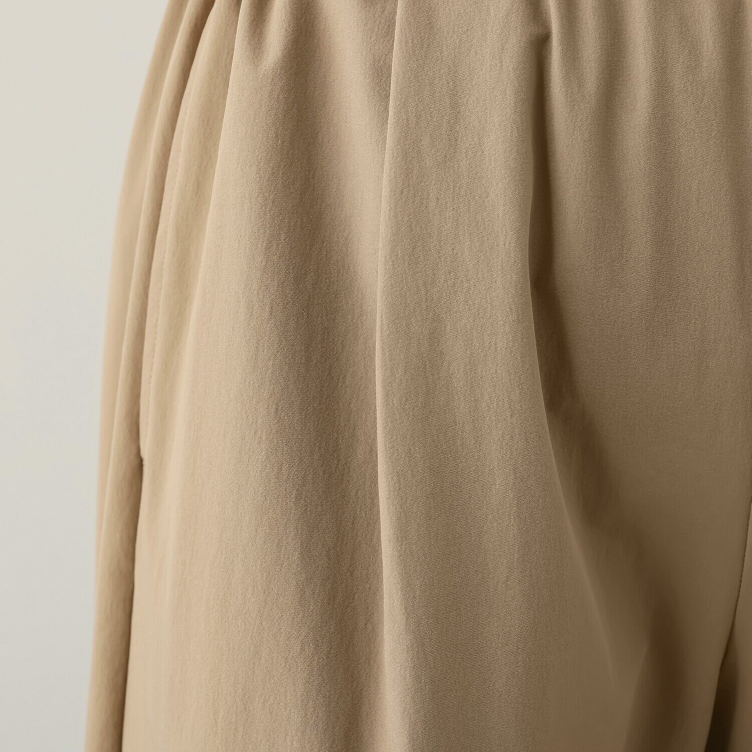 ヤエアジュテ ラクしてすっきり 品良くカッコ良く イージーワイドパンツ