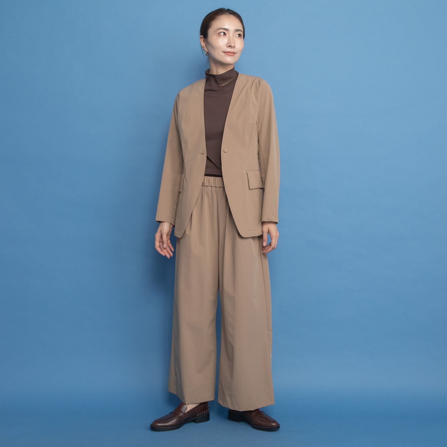 ヤエアジュテ ラクしてすっきり 品良くカッコ良く イージーワイドパンツ