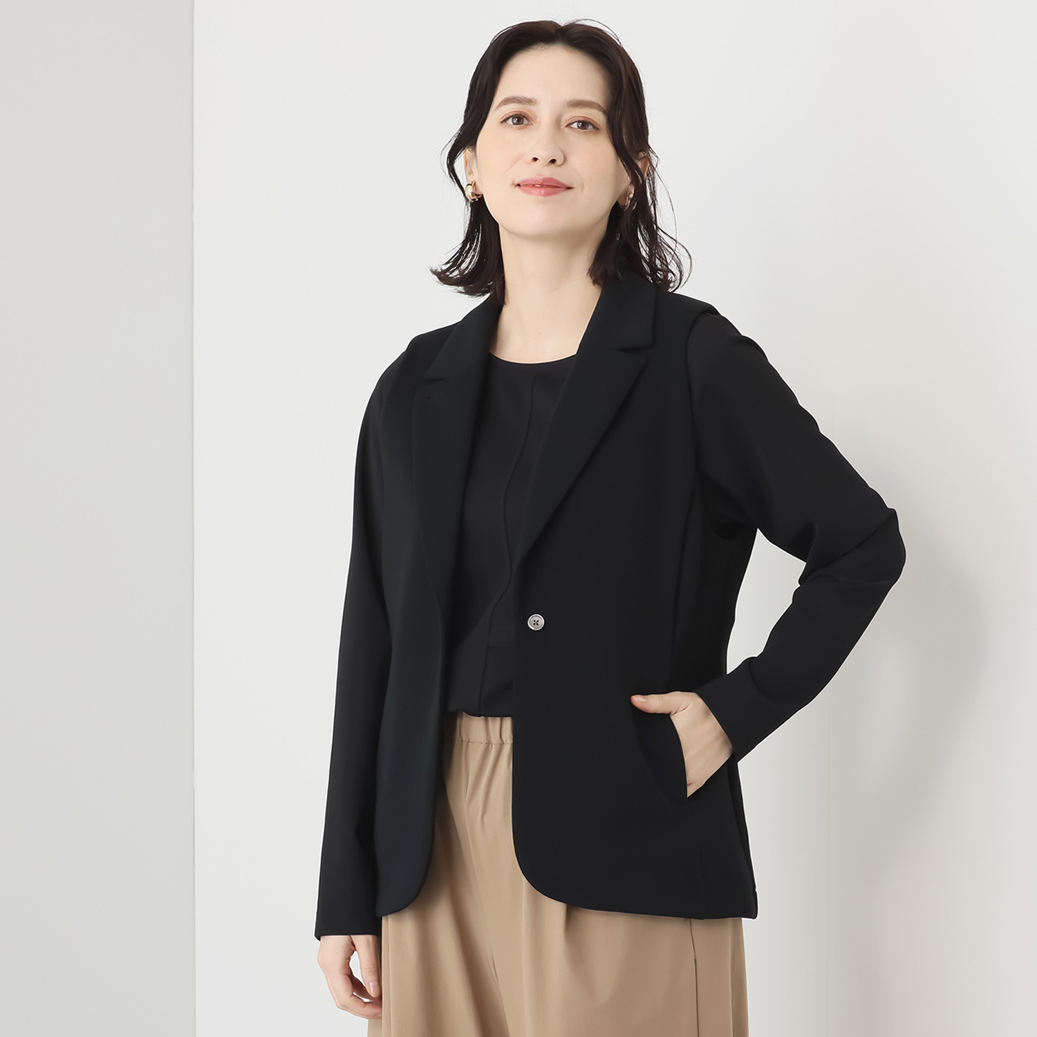 ヤエアジュテ 初秋を彩る プラスワンアイテム テーラードカラー カットソーベスト