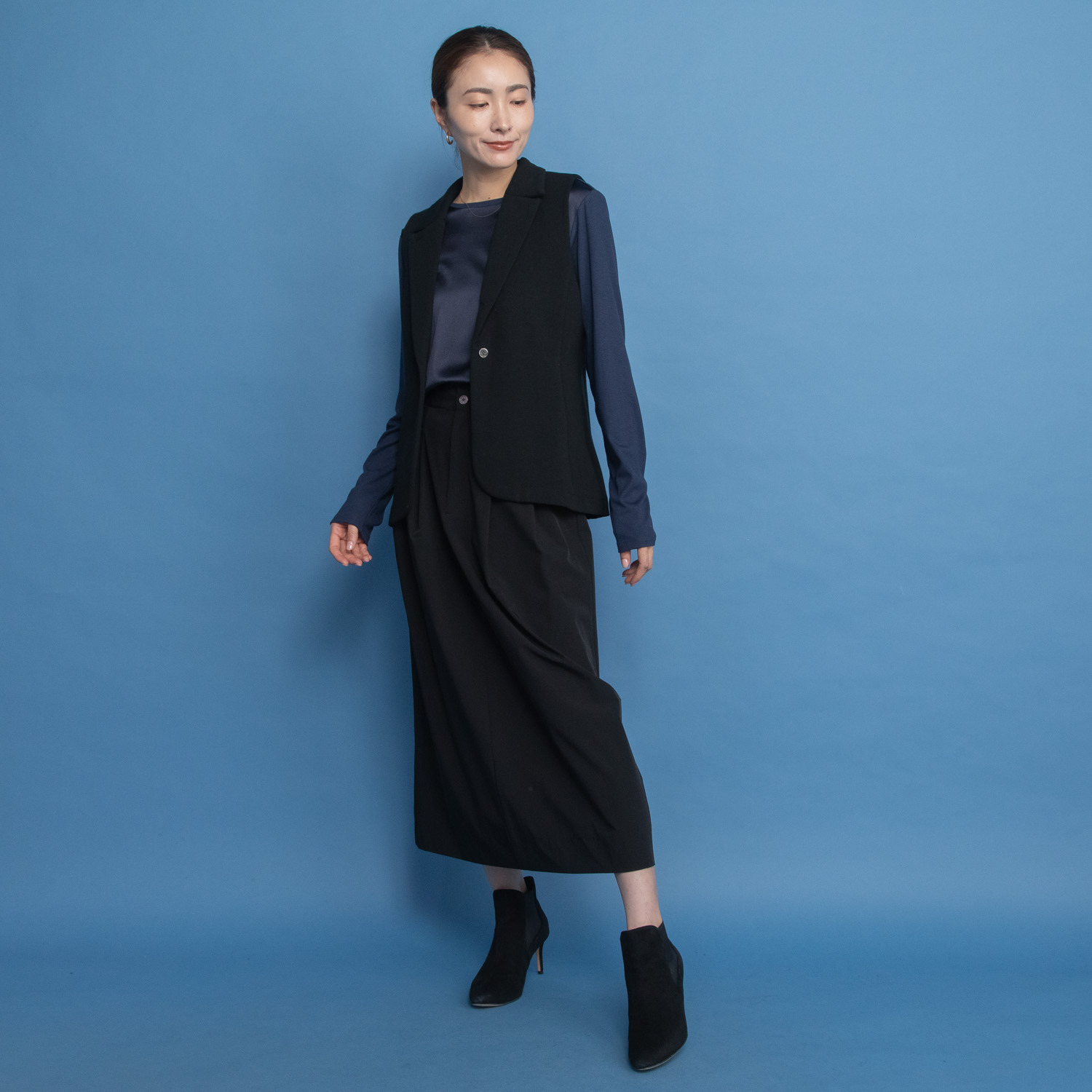 ヤエアジュテ 初秋を彩る プラスワンアイテム テーラードカラー カットソーベスト