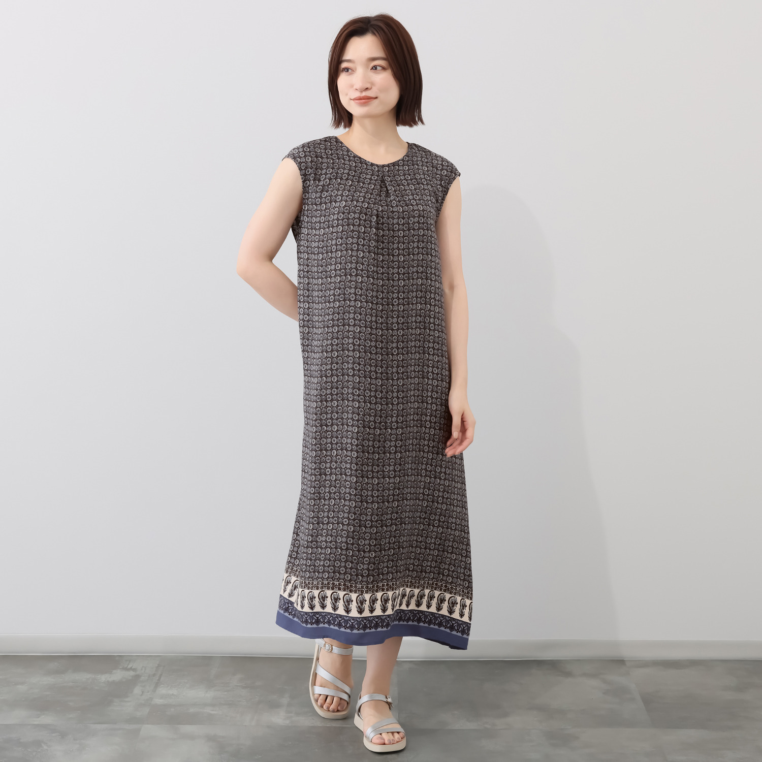 アリュメット 更紗柄パネルプリント ワンピース