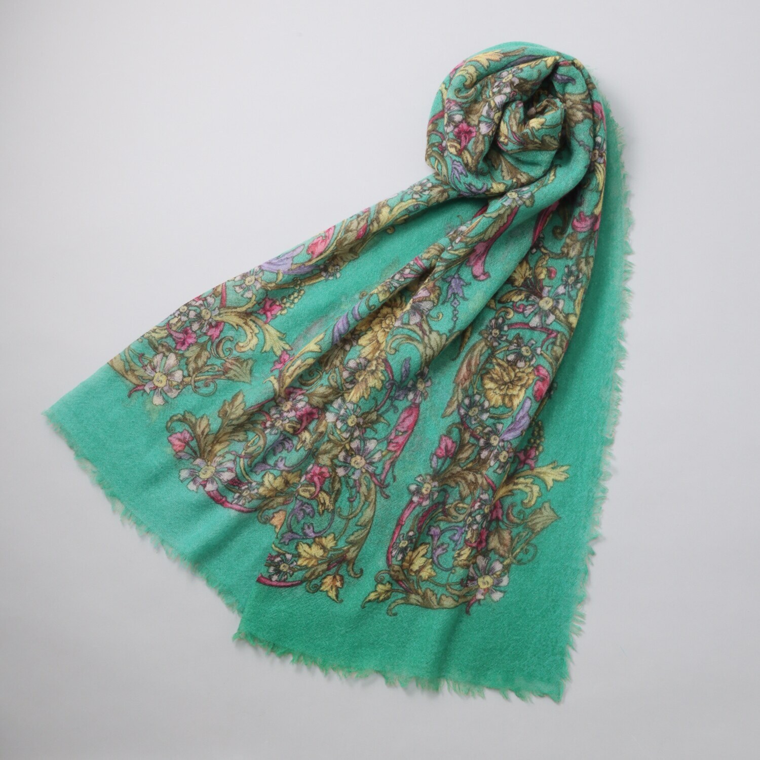 ティエドゥール ふんわりなめらかが進化！ 内モンゴル産 アルバスカシミヤ１００％ ＮＥＷエアリーストール