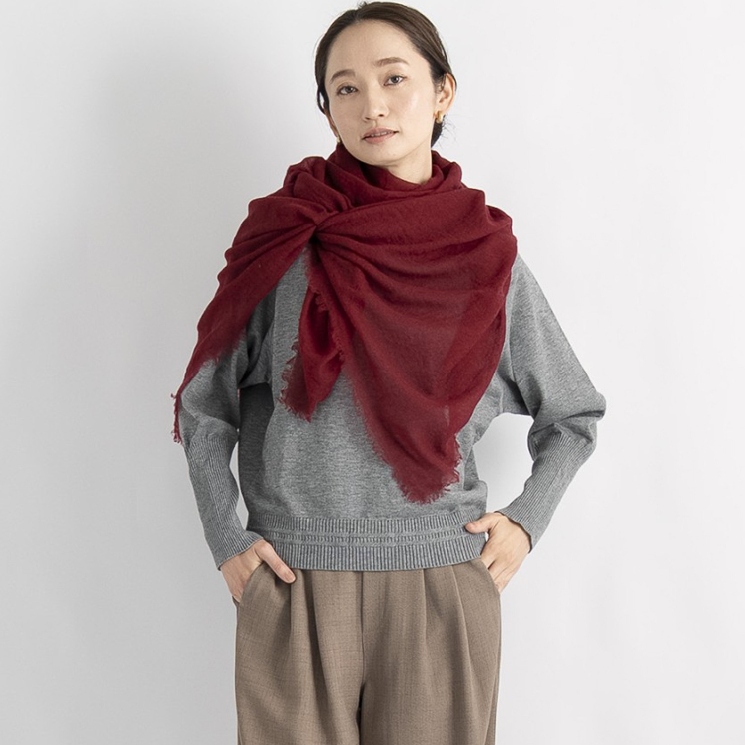 ティエドゥール ふんわりなめらかが進化！ 内モンゴル産 アルバスカシミヤ１００％ ＮＥＷエアリーストール